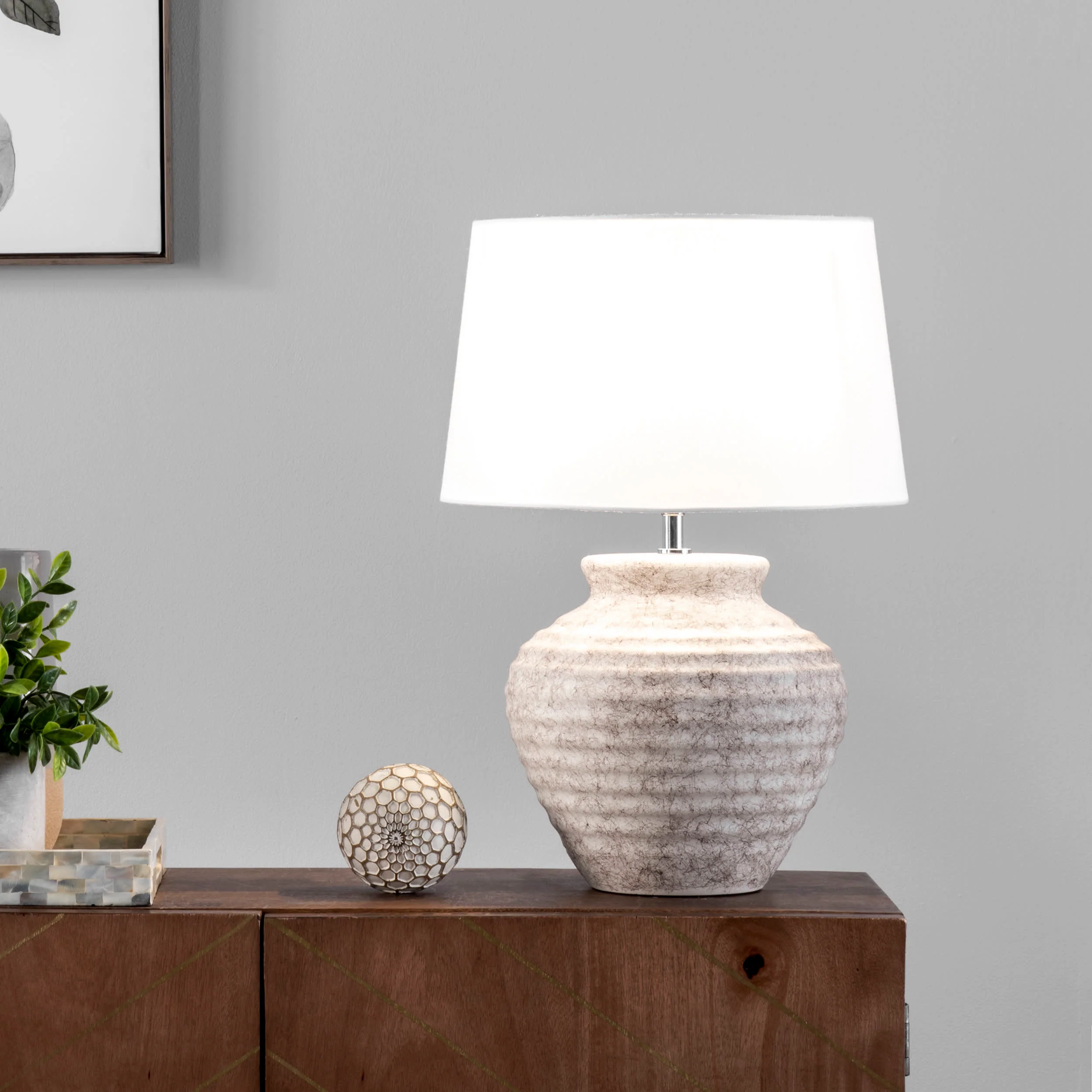 20-inch Ceramic Vintage Vase Table Lamp | Antique White - Image 2