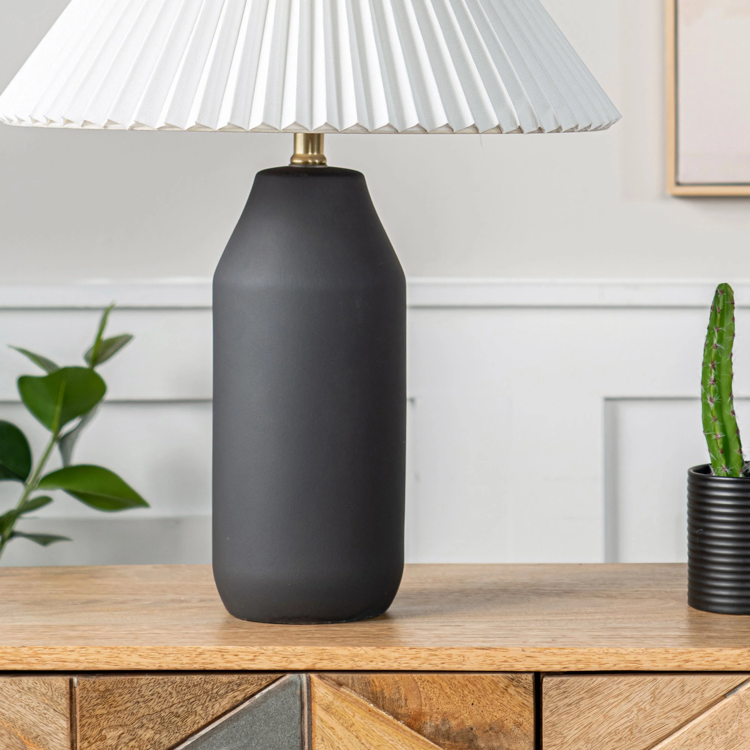22-inch Ceramic Sculptural Table Lamp | Black - Image 4