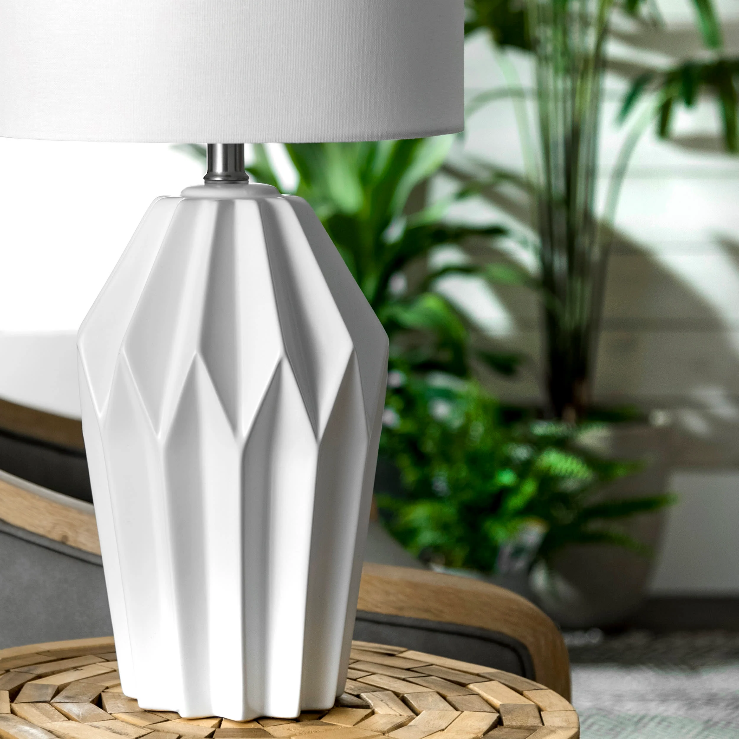 24-inch Cressida Ribbed Ceramic Table Lamp | White - Image 4