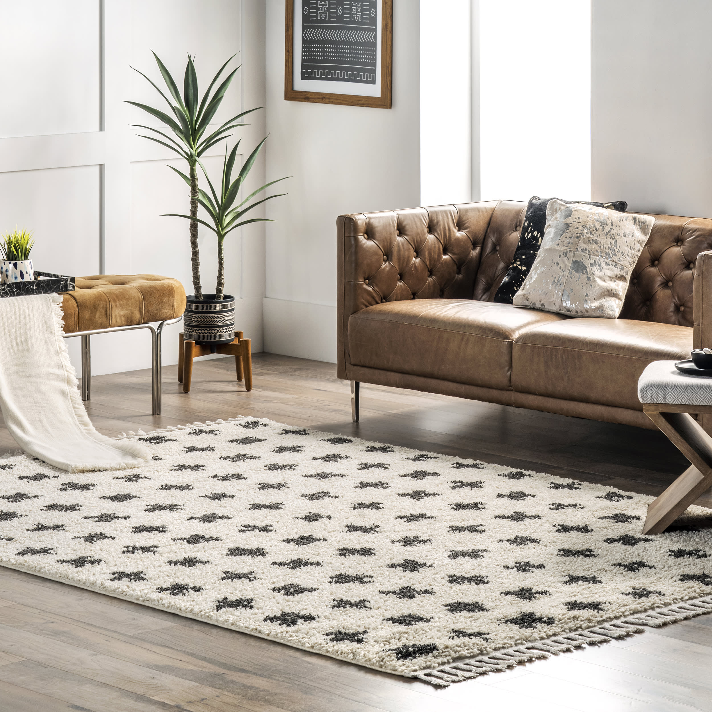 Adriana Cross Trellis Tasseled Rug | Off White - Image 2