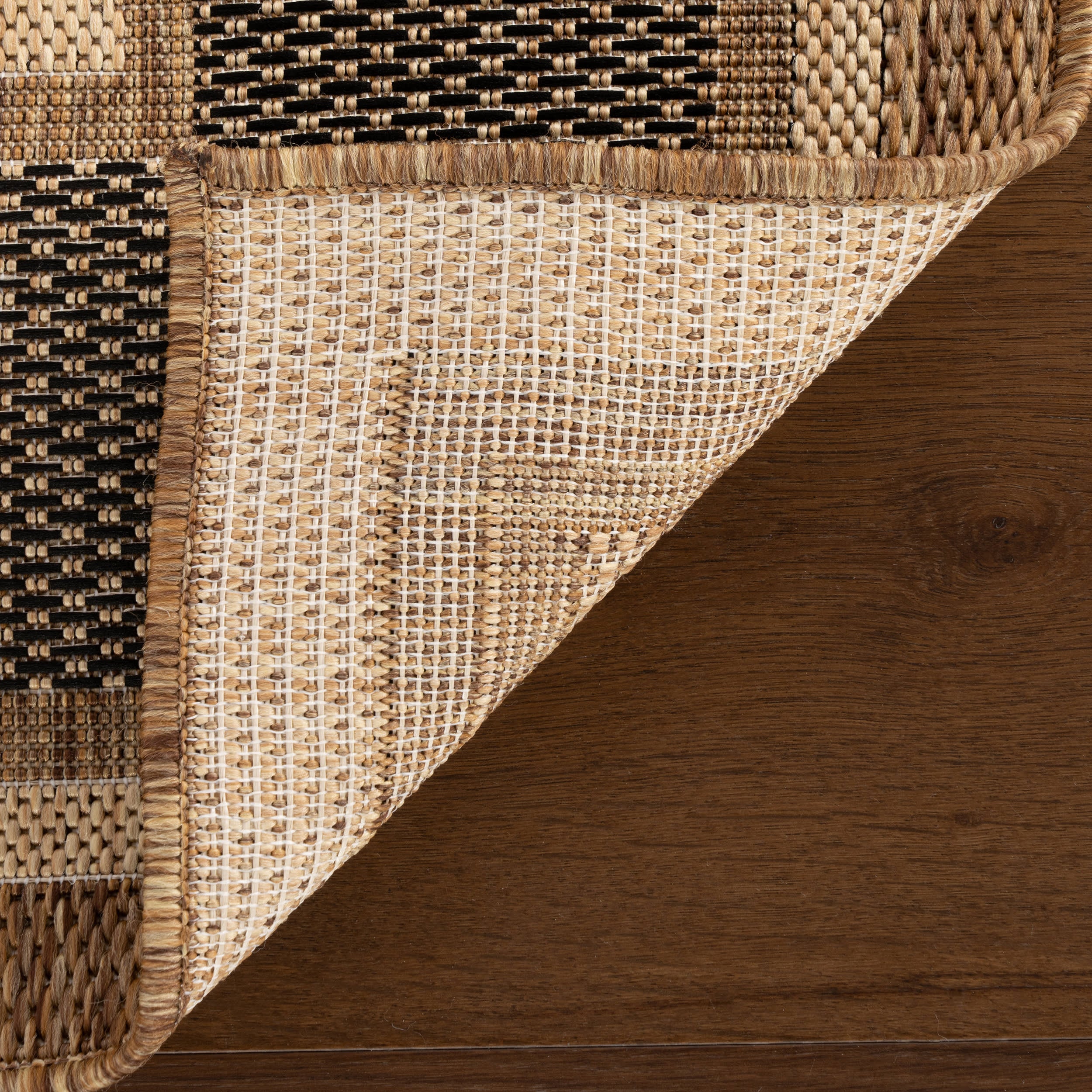 Aeli Modern Bordered Indoor/Outdoor Rug | Black - Image 8