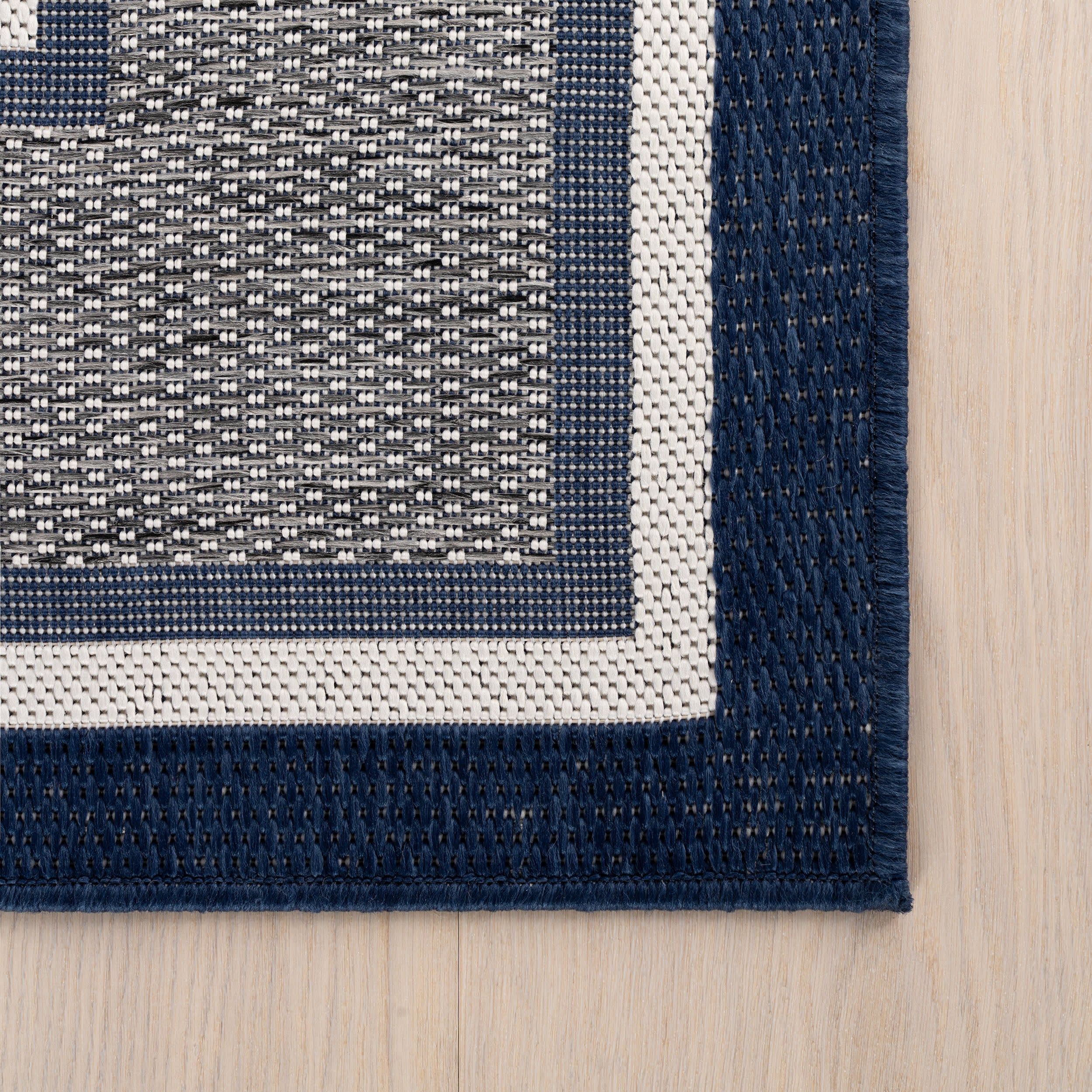 Aeli Modern Bordered Indoor/Outdoor Rug | Navy - Image 3