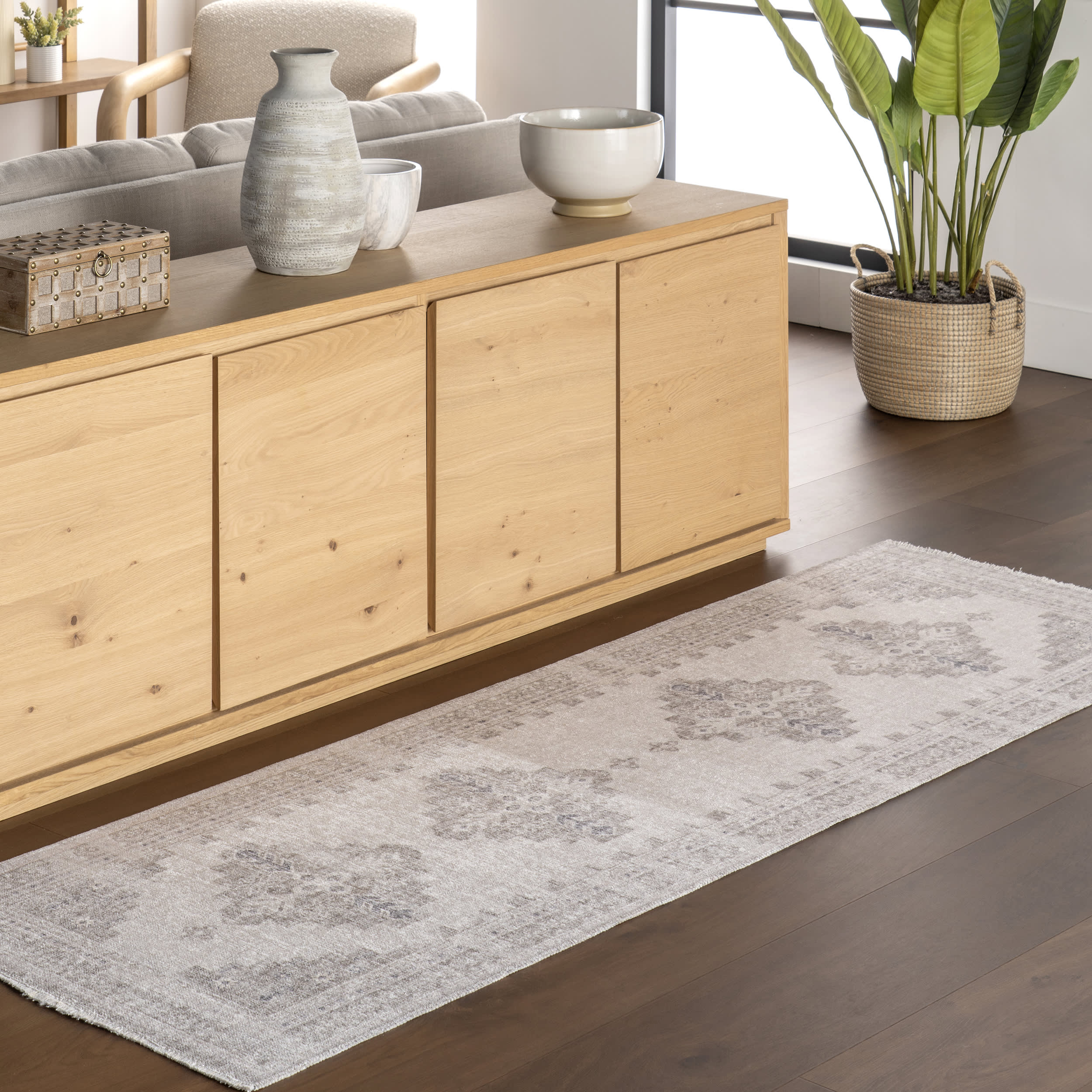 Agatha Fringed Medallion Washable Rug | Grey - Image 2