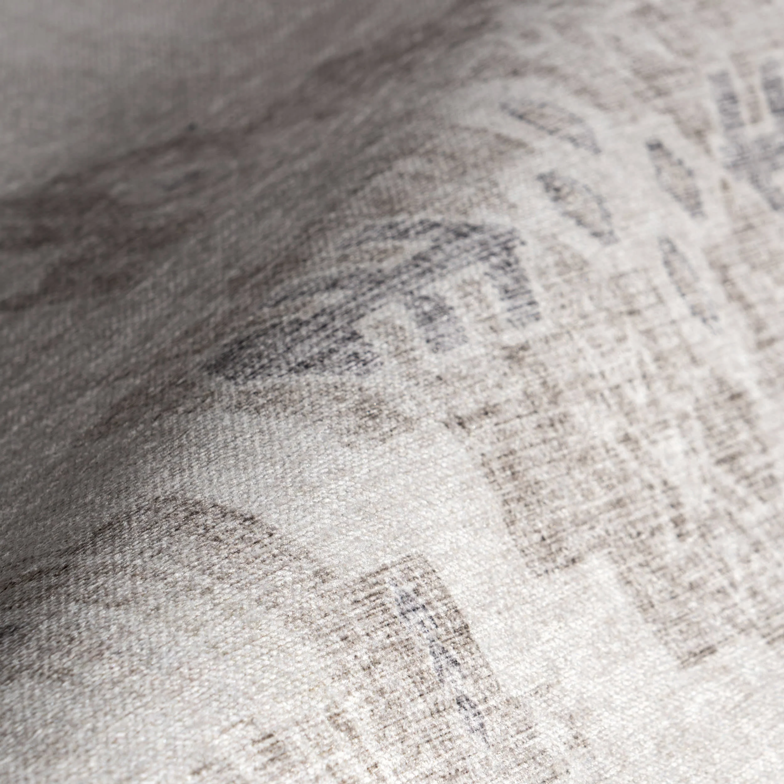 Agatha Fringed Medallion Washable Rug | Grey - Image 3