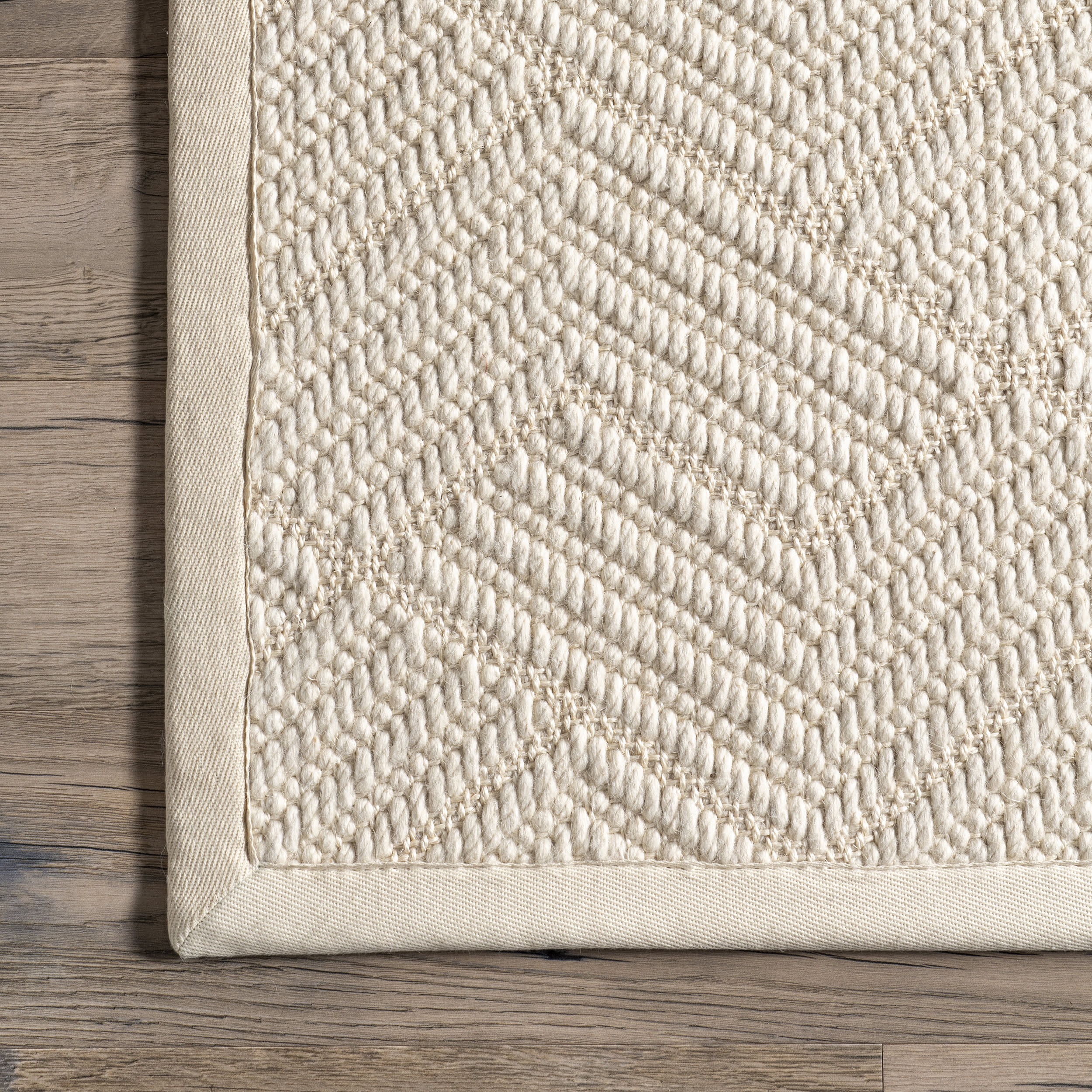 Aisha Monochrome Texture Rug | Cream - Image 3