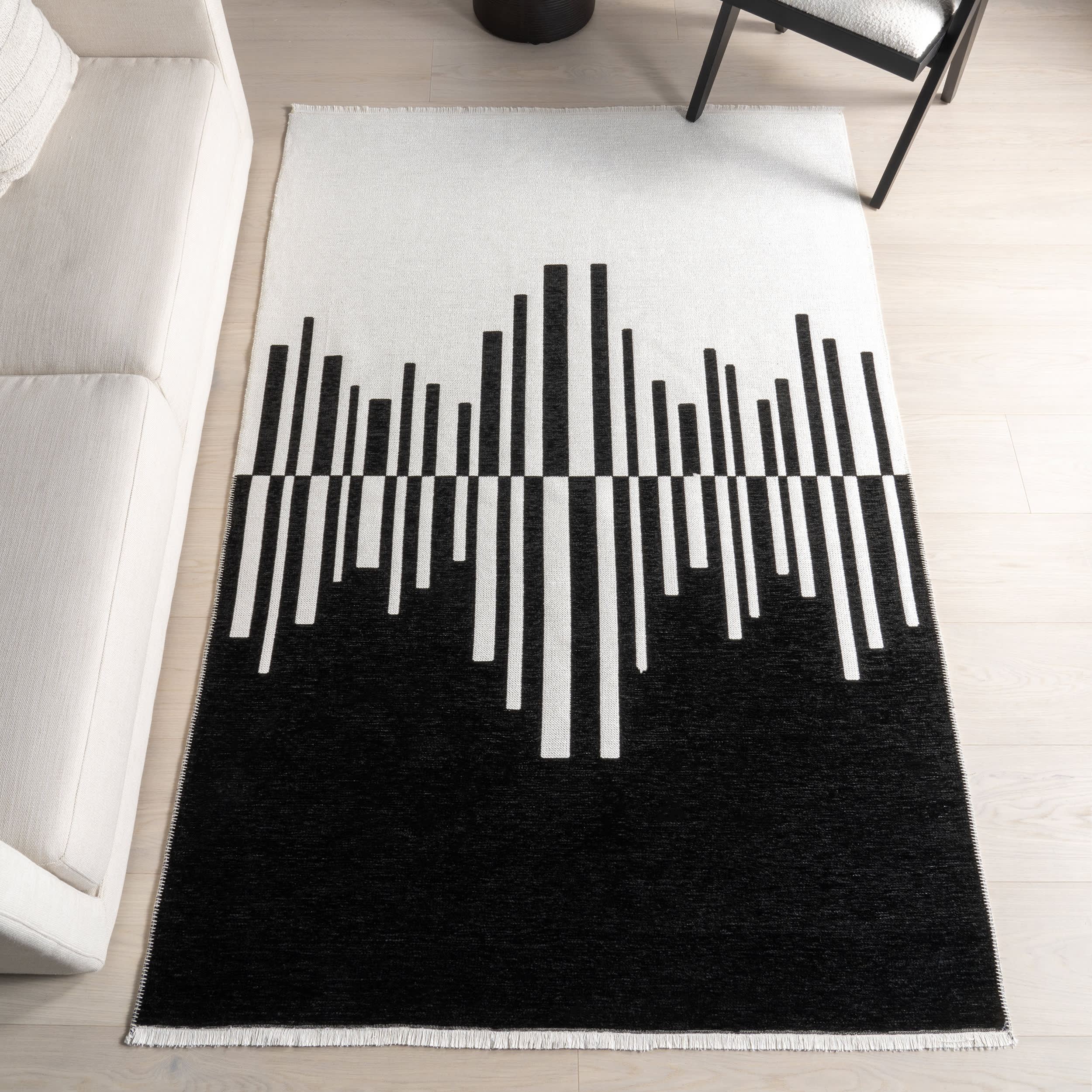 Alayah Piano Keys Reversible Washable Rug | Black/Cream - Image 10