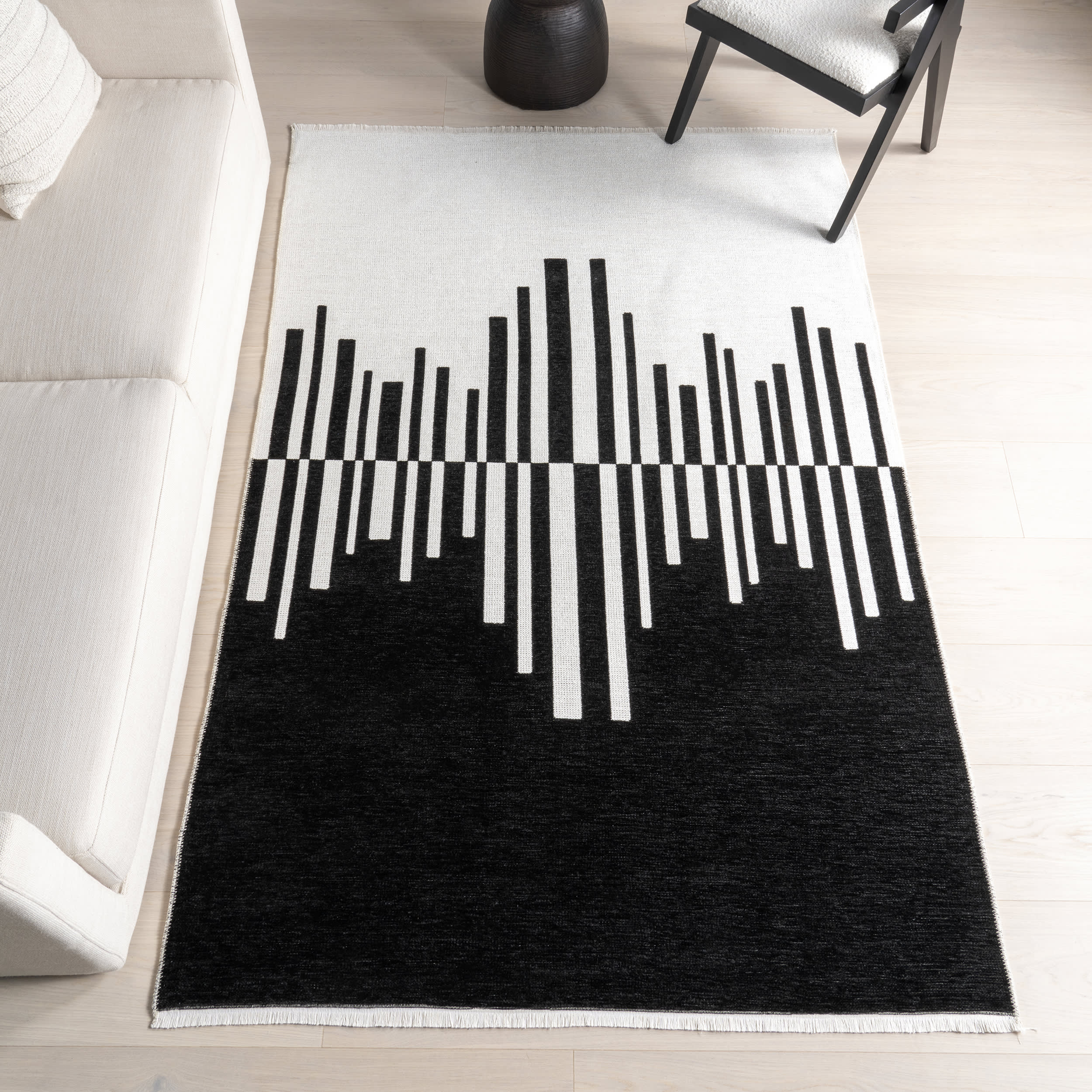 Alayah Piano Keys Reversible Washable Rug | Black/Cream - Image 2
