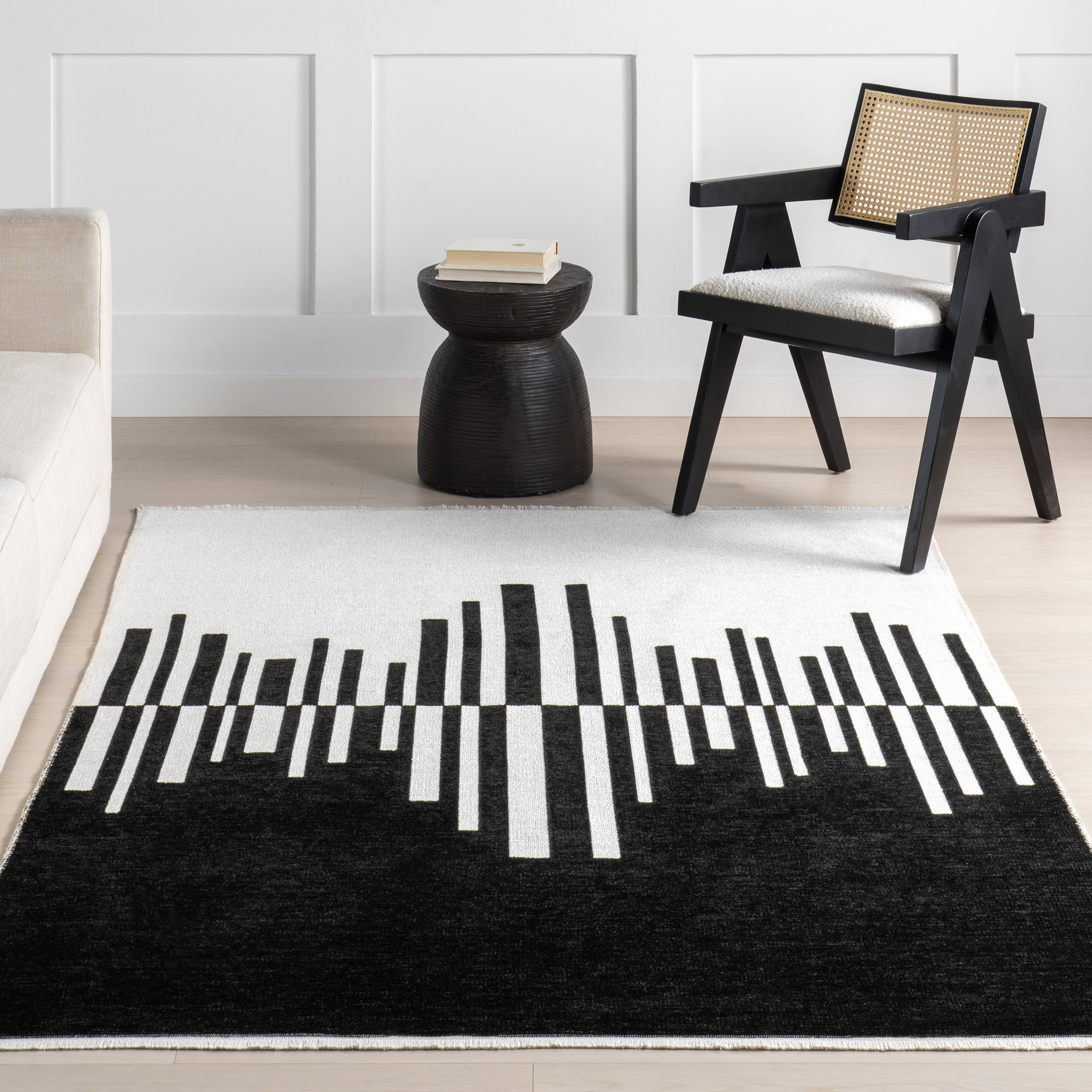 Alayah Piano Keys Reversible Washable Rug | Black/Cream - Image 6
