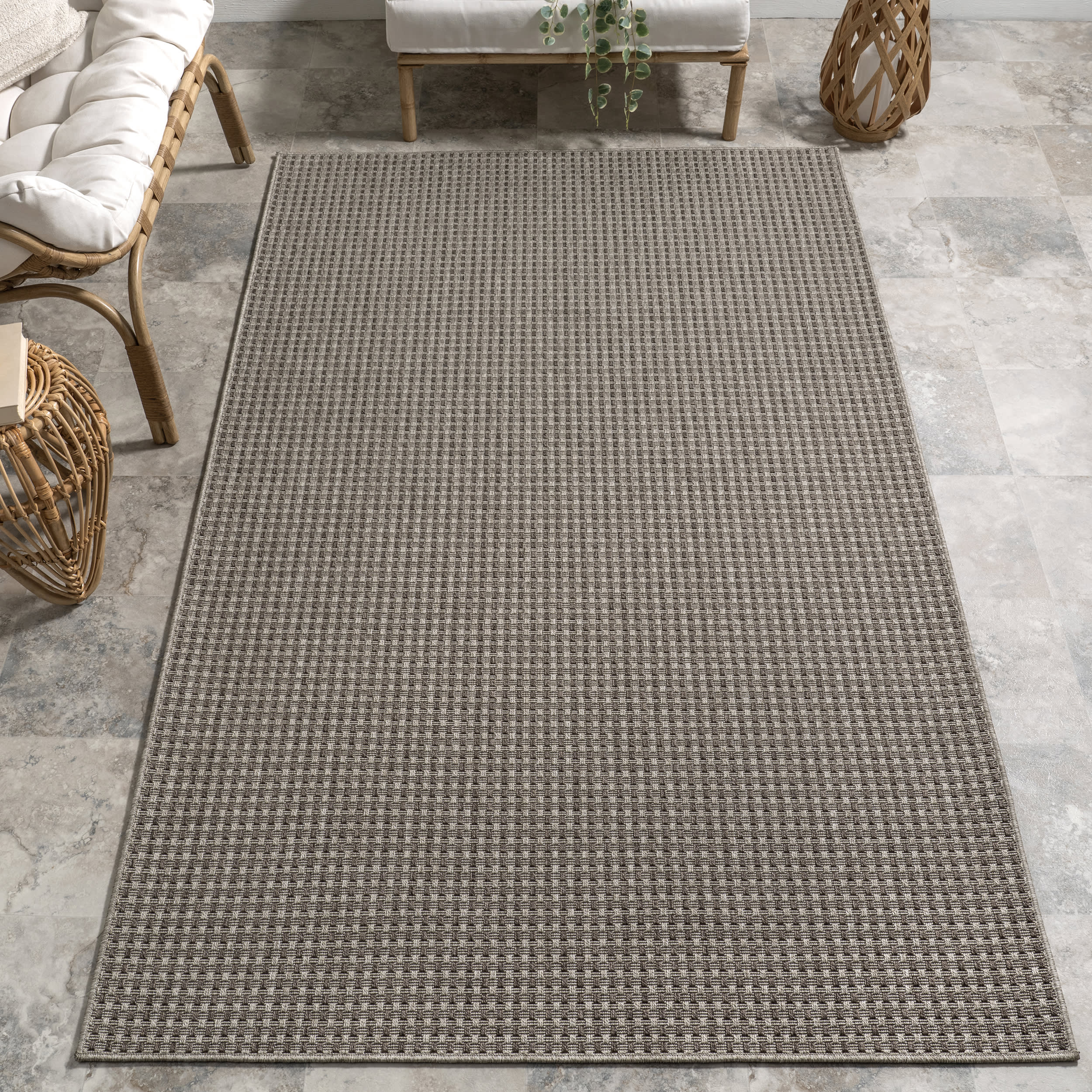 Alayna Textured Geometric Indoor/Outdoor Rug | Light Grey - Image 2
