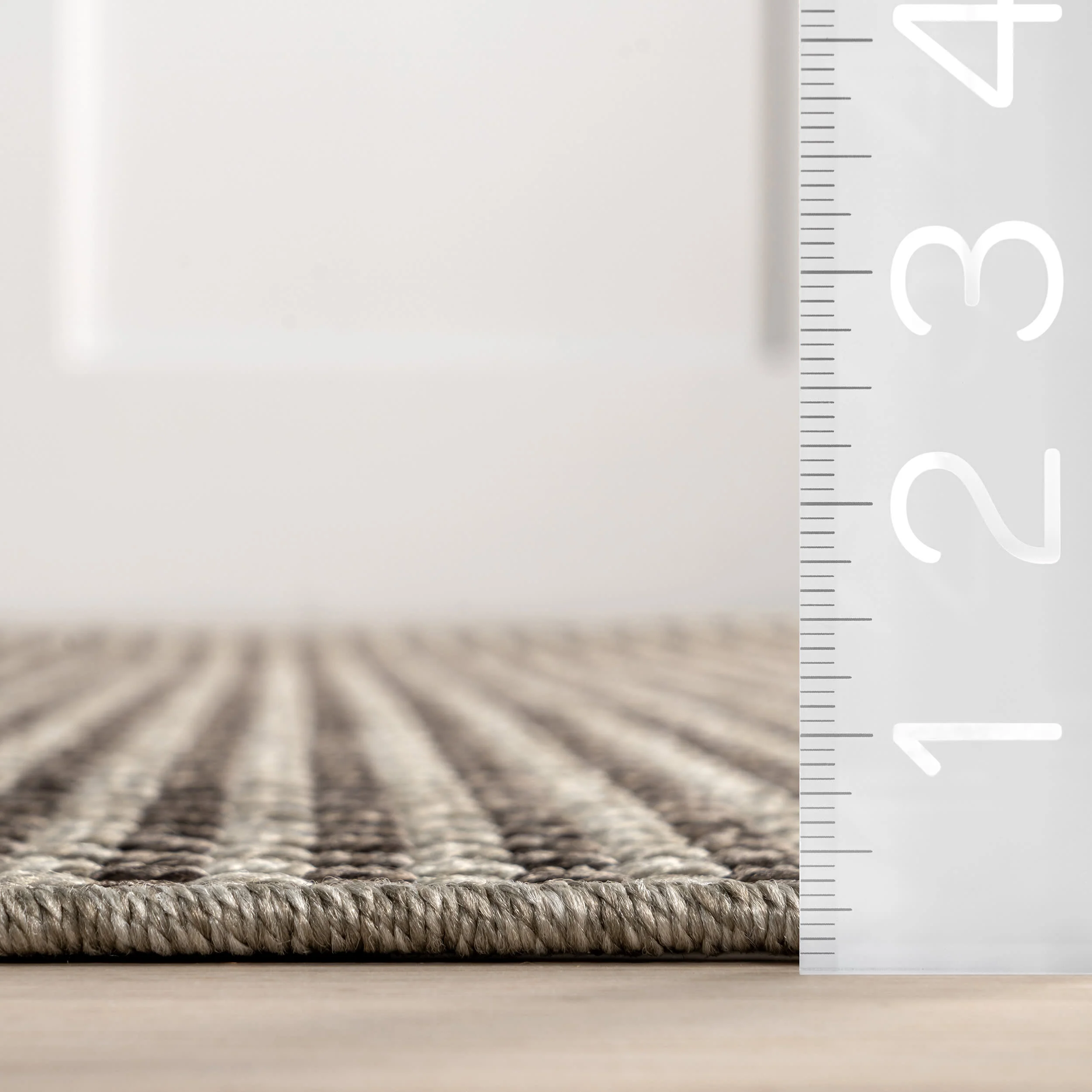 Alayna Textured Geometric Indoor/Outdoor Rug | Light Grey - Image 6
