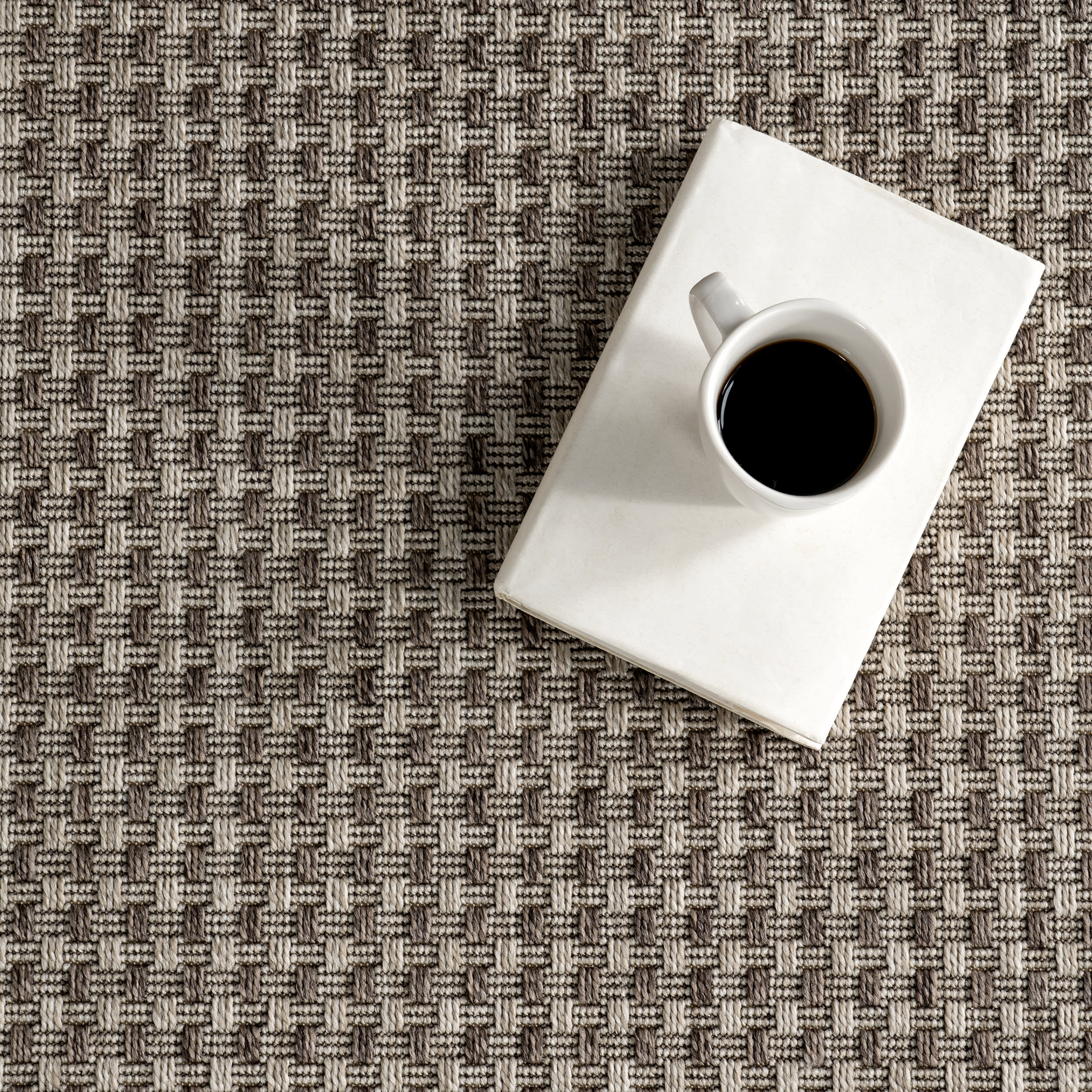 Alayna Textured Geometric Indoor/Outdoor Rug | Light Grey - Image 8