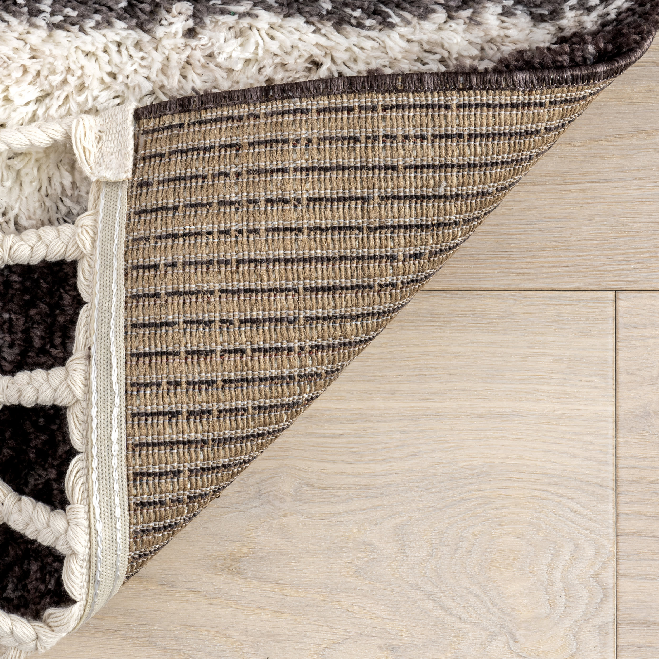 Alexia Diamond Tasseled Rug | Brown - Image 7