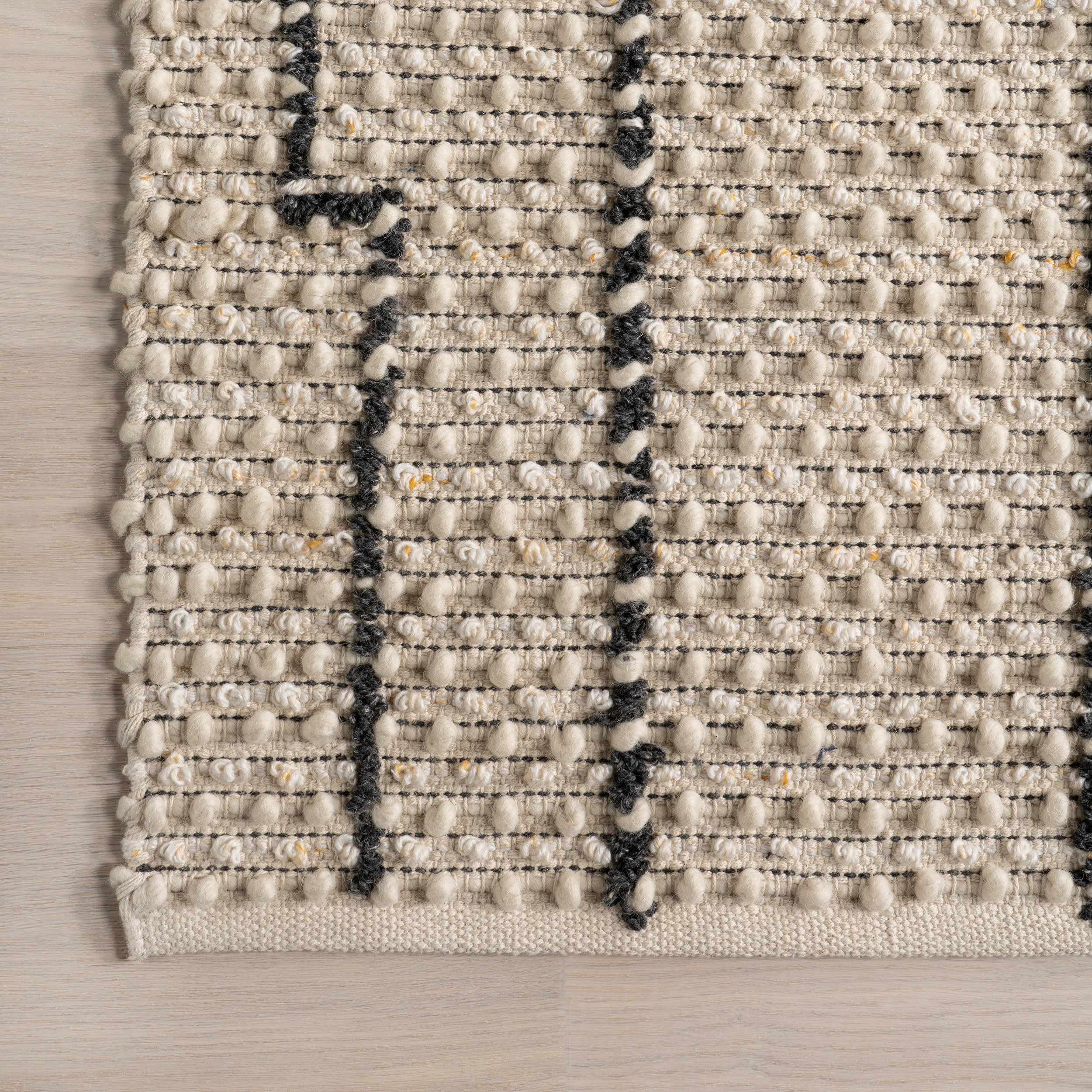 Ali Modern Blocks Rug | Ivory - Image 3