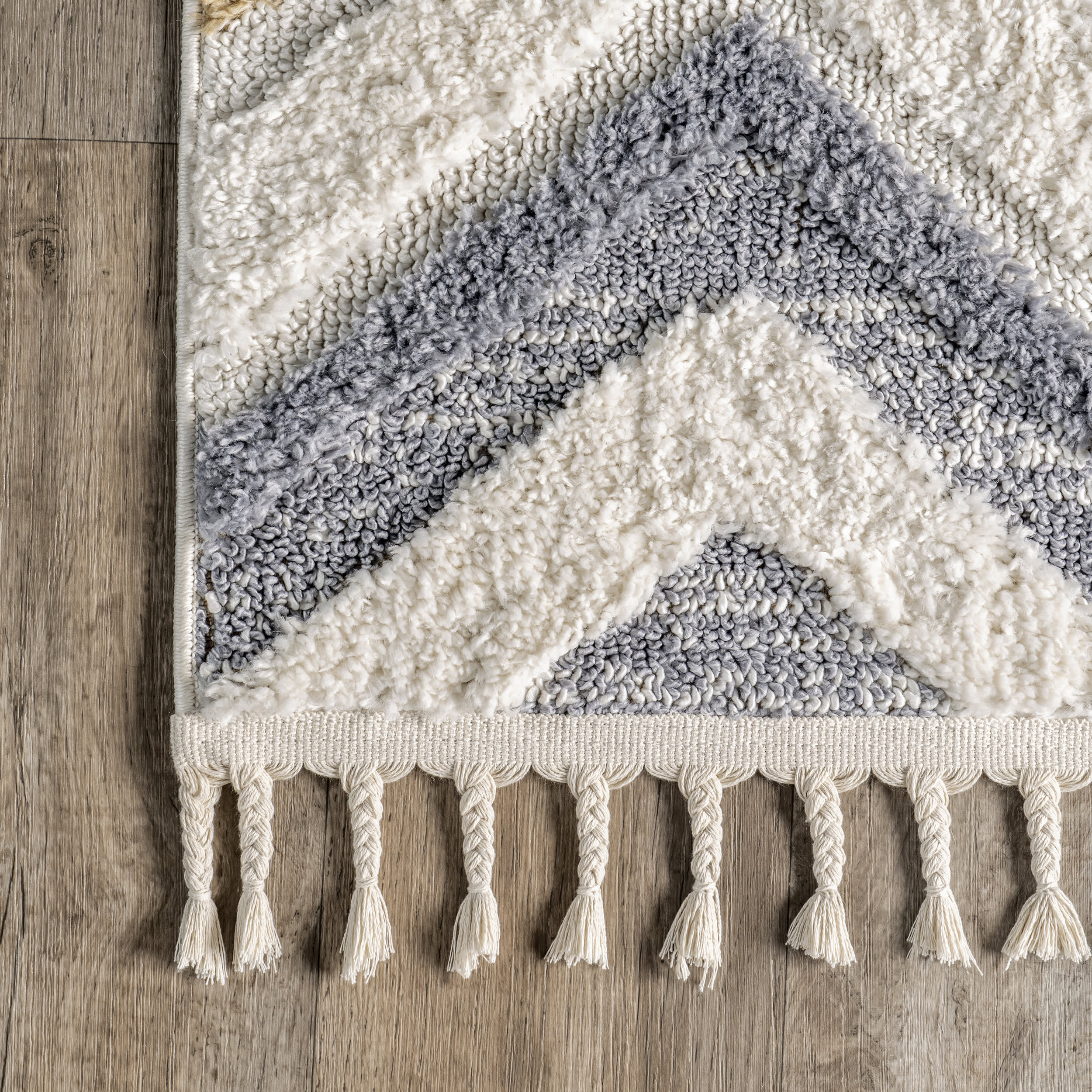 Alia Retro Trellis Kids Rug | Beige - Image 3