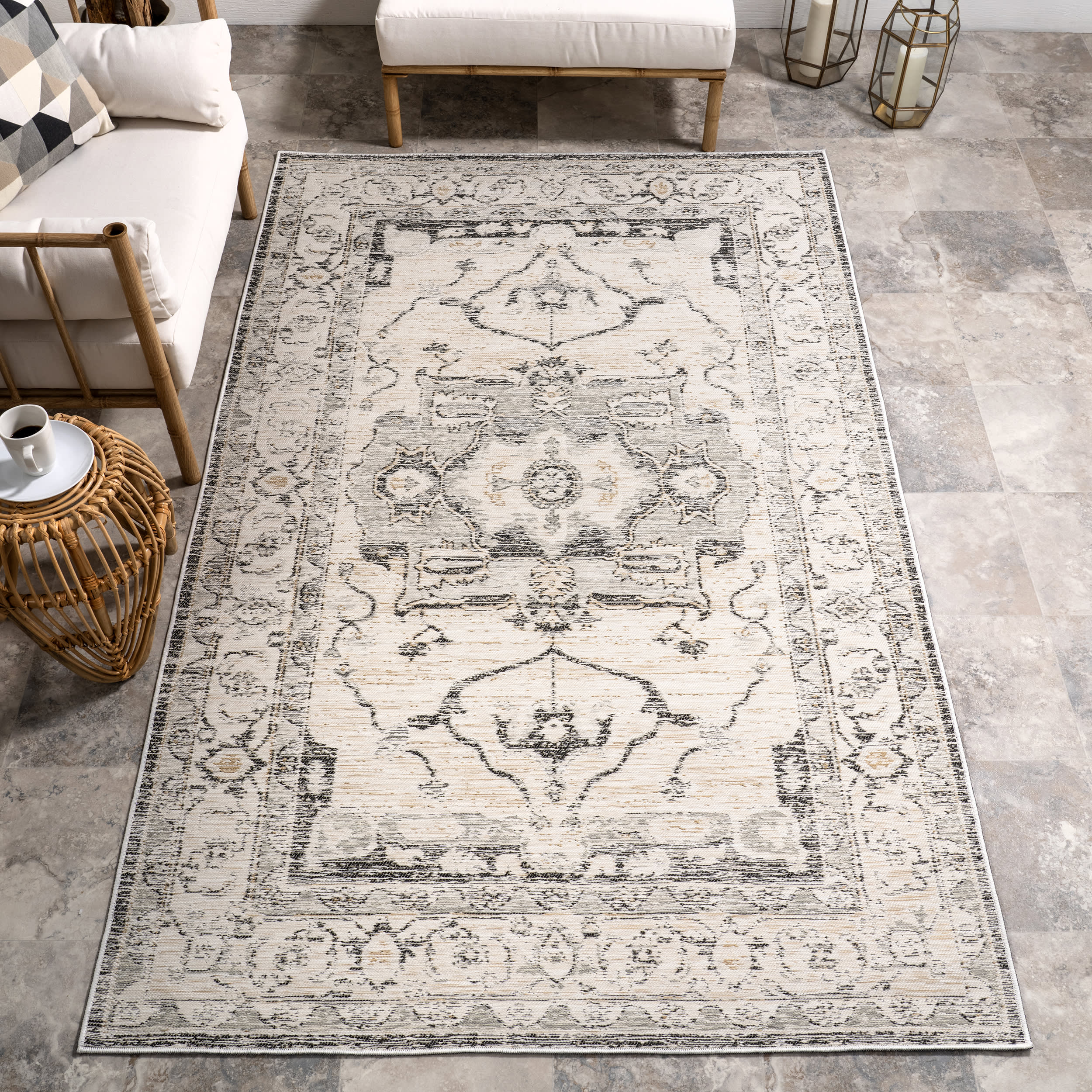 Alivia Medallion Reversible Indoor/Outdoor Rug | Cream & Charcoal - Image 11