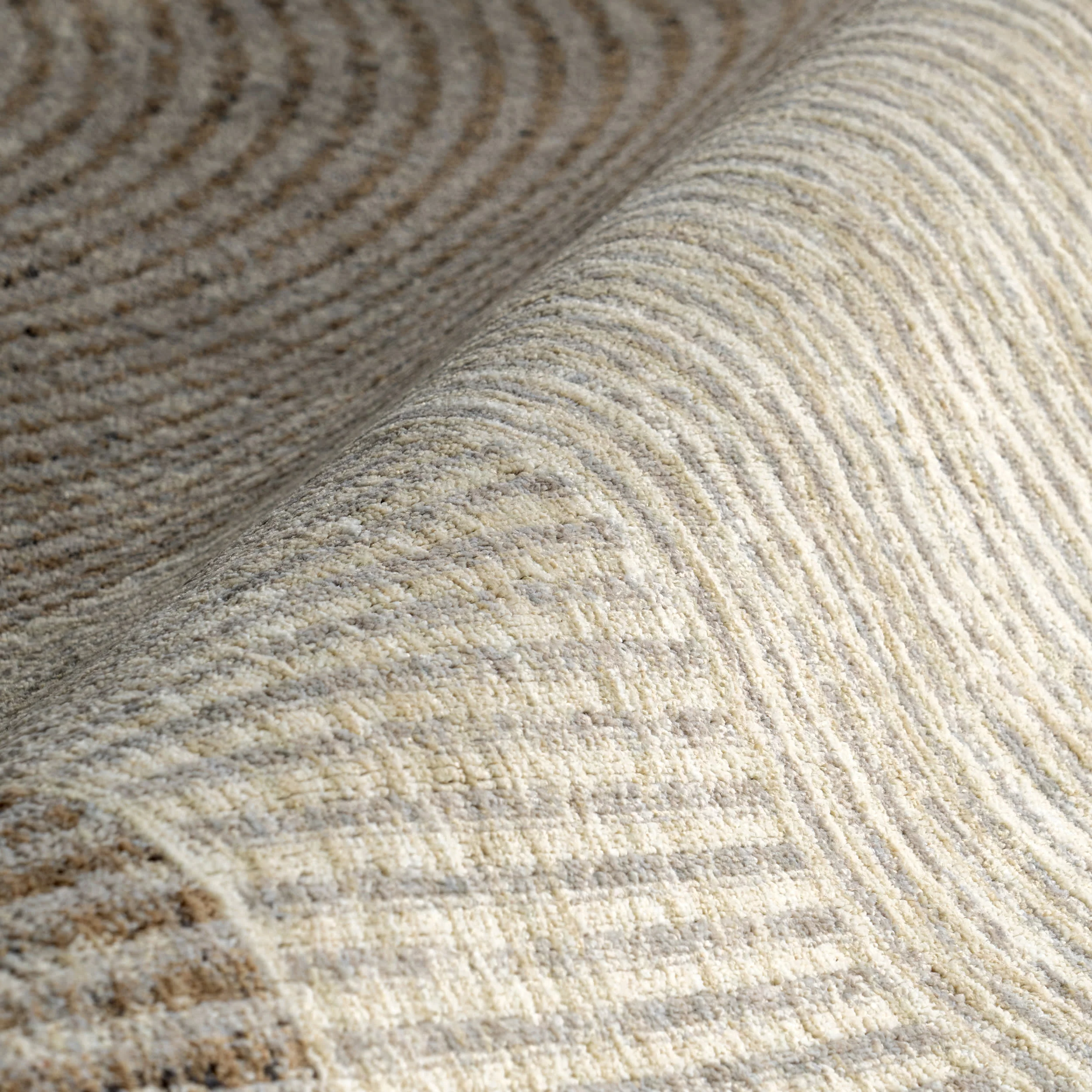 Allyson Modern Geometric Area Rug | Sand - Image 3