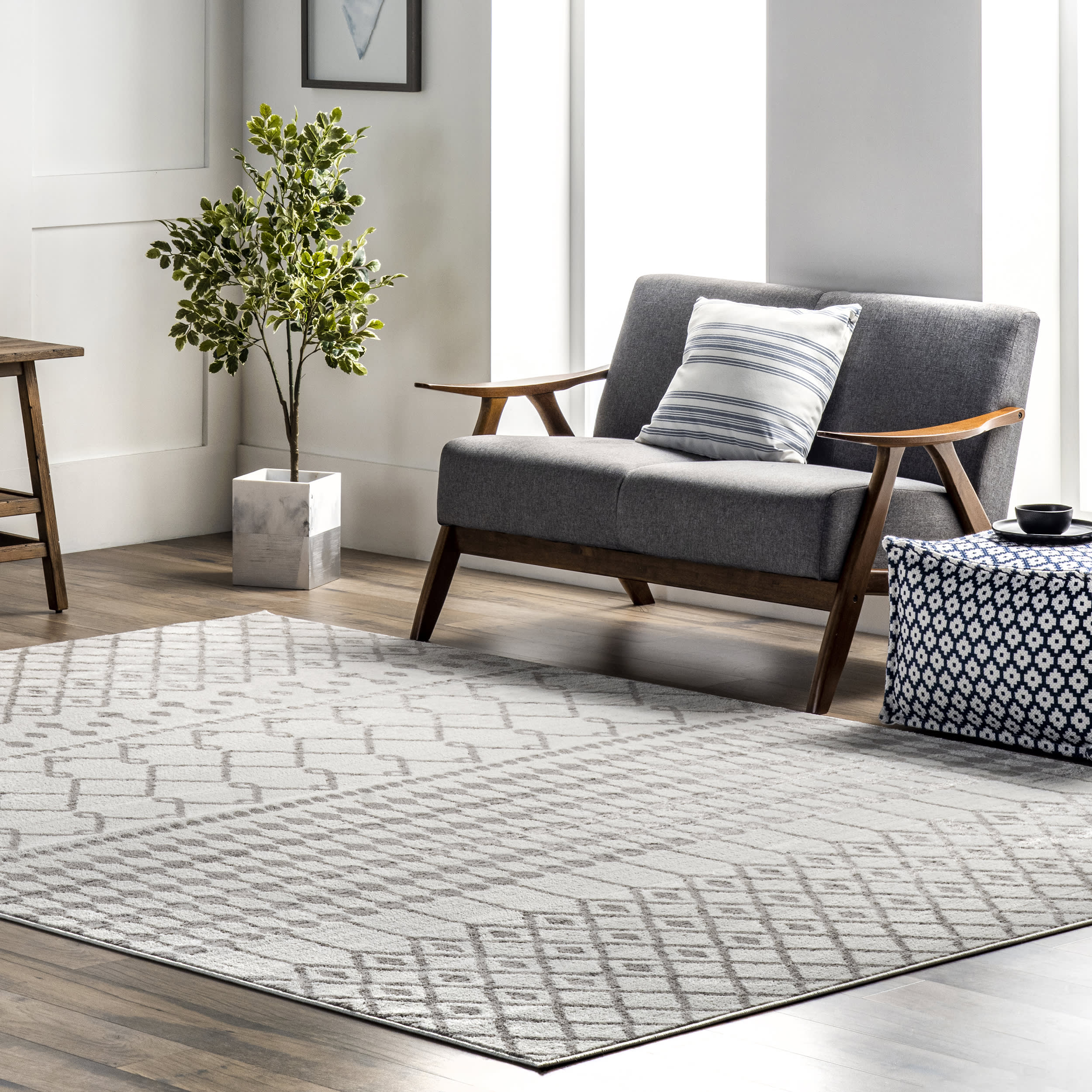 Angel Modern Trellis Rug | Beige - Image 2