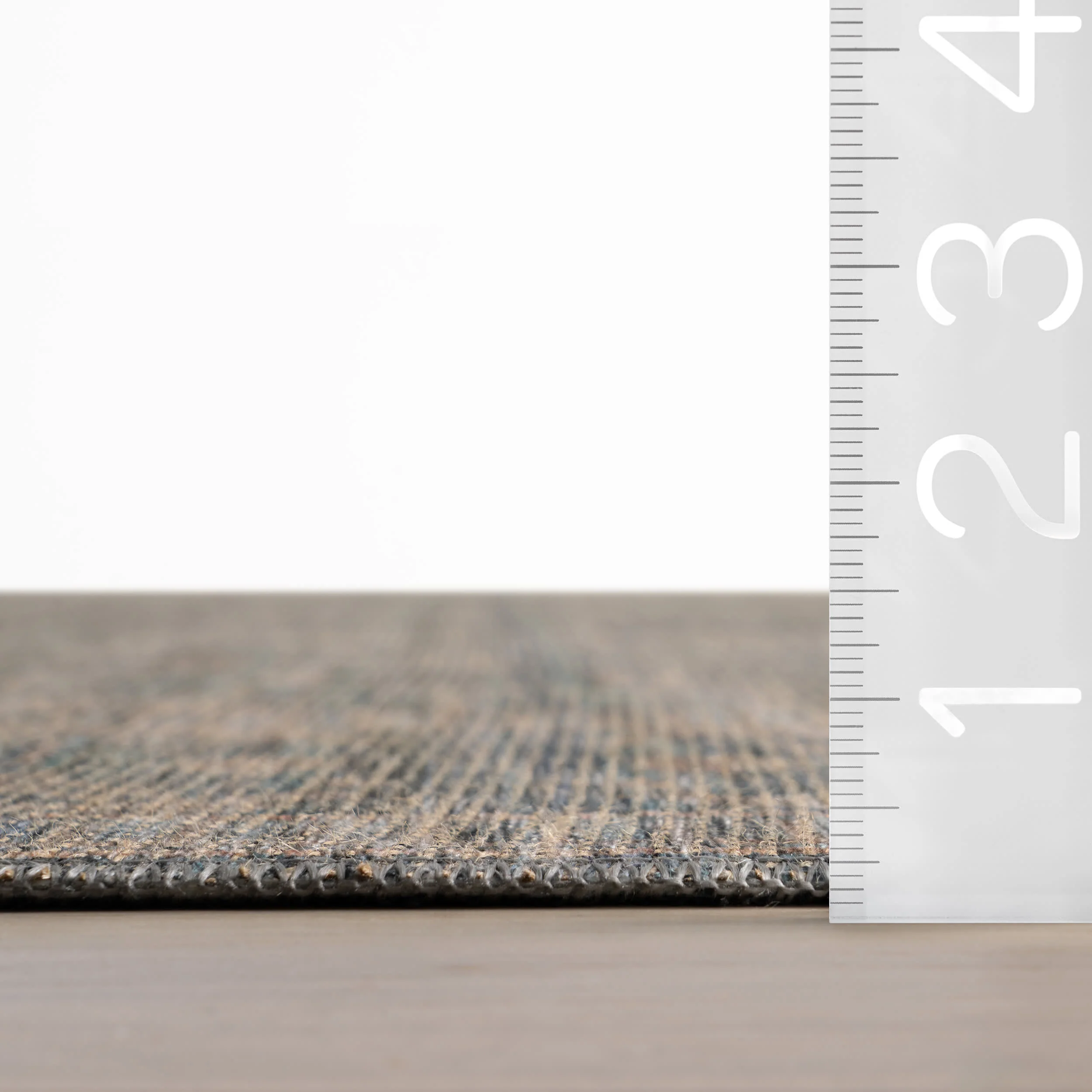 Ankhe Traditional Bordered Rug | Light Blue - Image 6