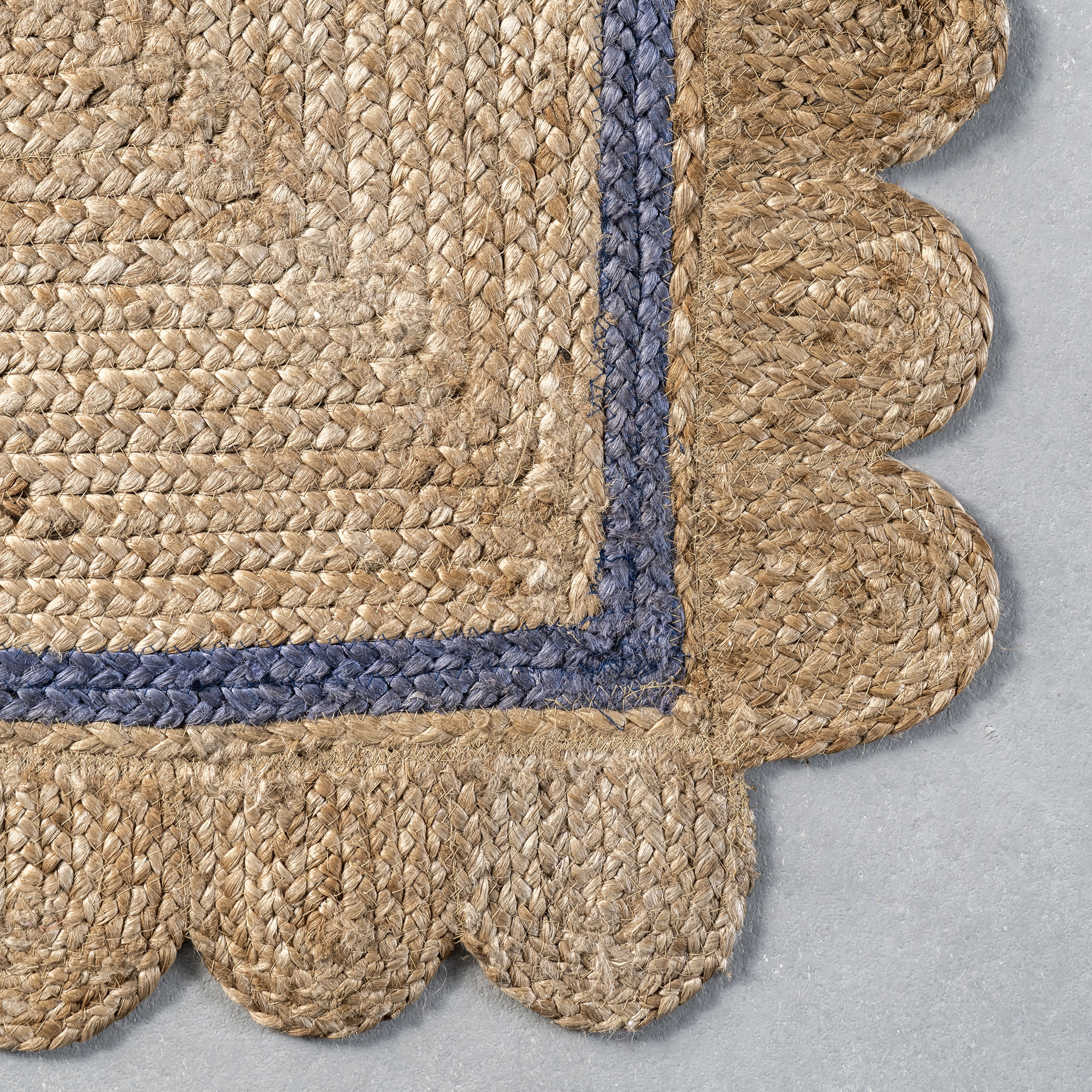 Anna Scalloped Jute Rug | Blue - Image 3