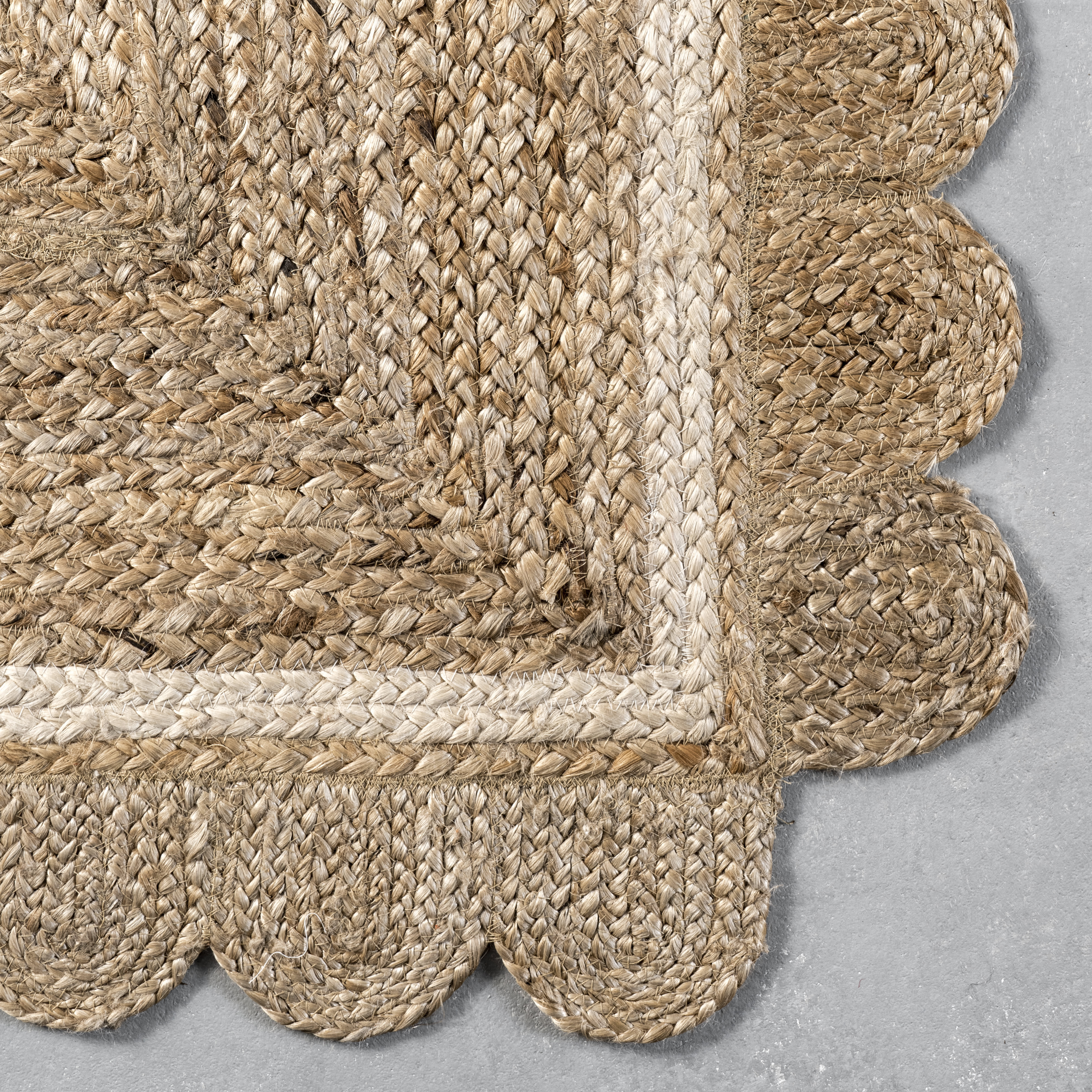 Anna Scalloped Jute Rug | Ivory - Image 3