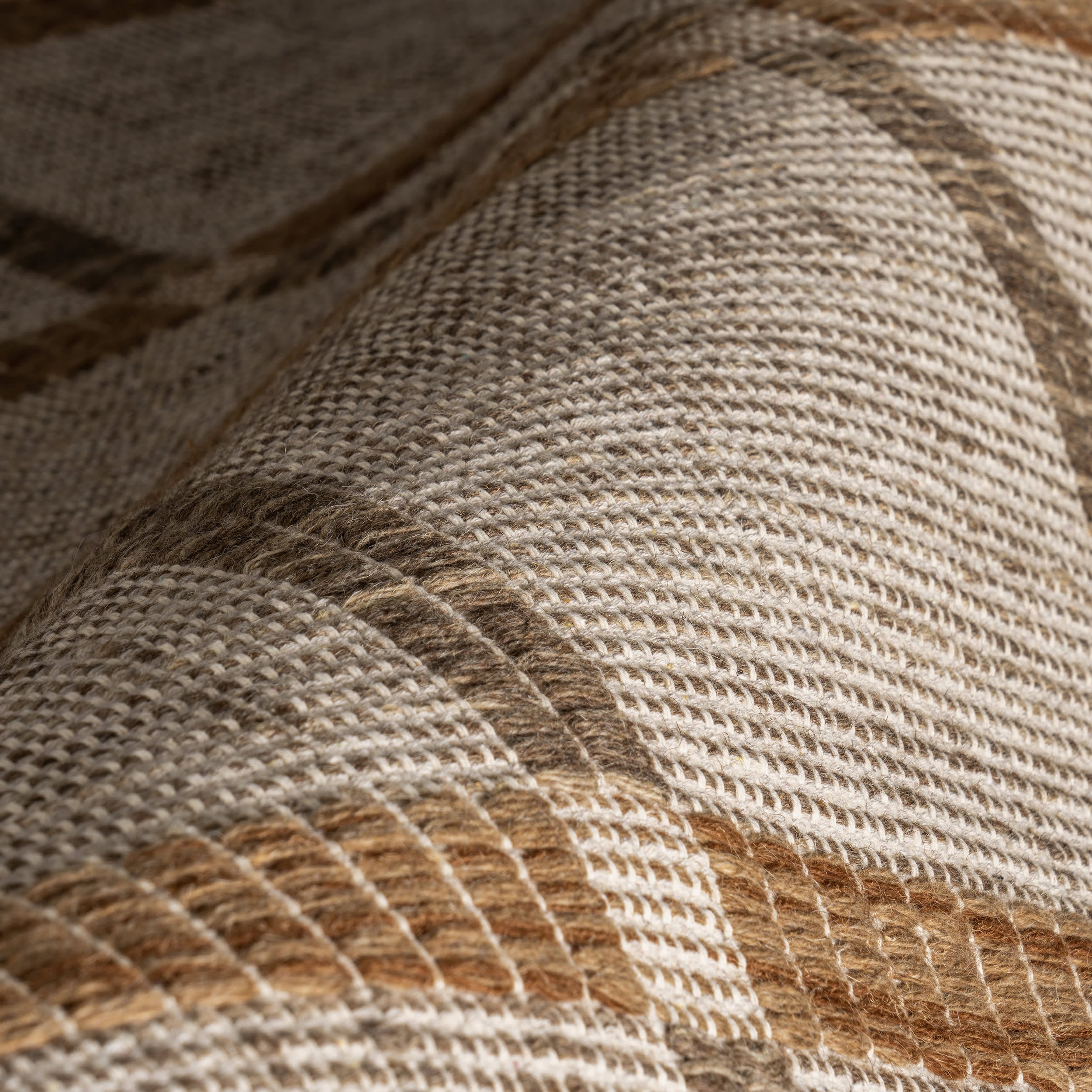 Annie Plaid Wool and Cotton Rug | Ivory - Image 3