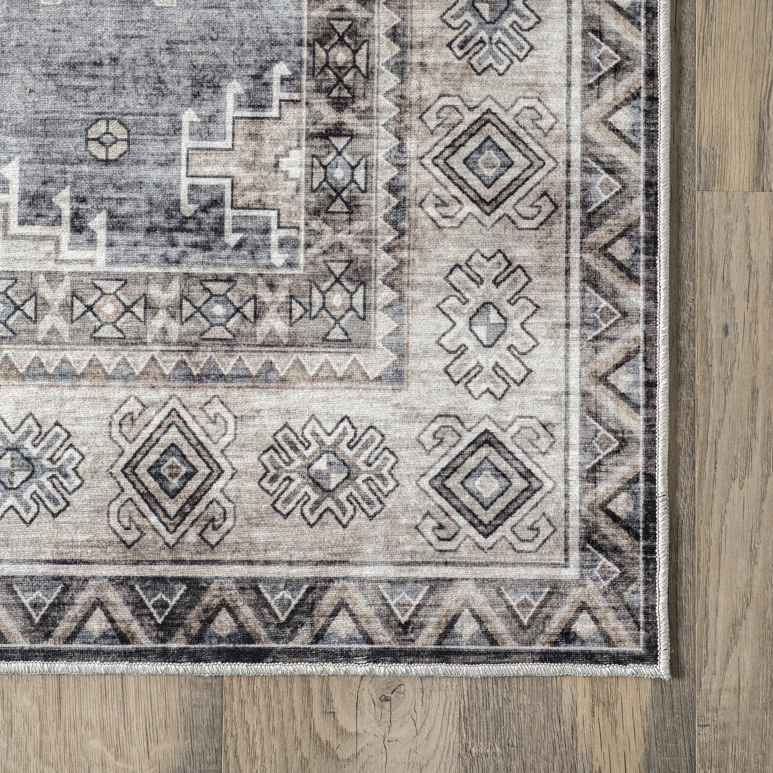 Antoinette Spill Proof Washable Rug | Blue - Image 3