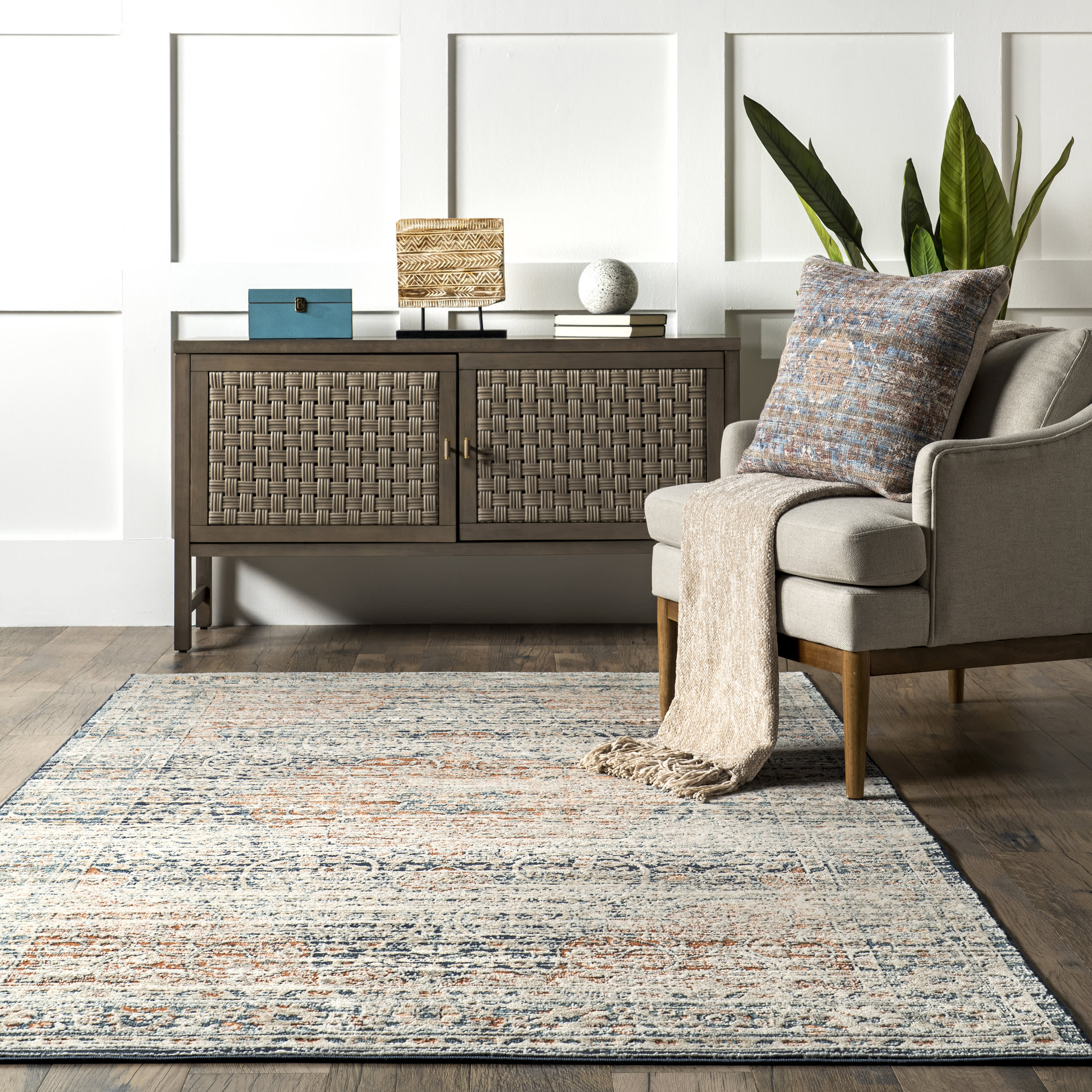Antonia Vintage Medallion Rug | Beige - Image 4