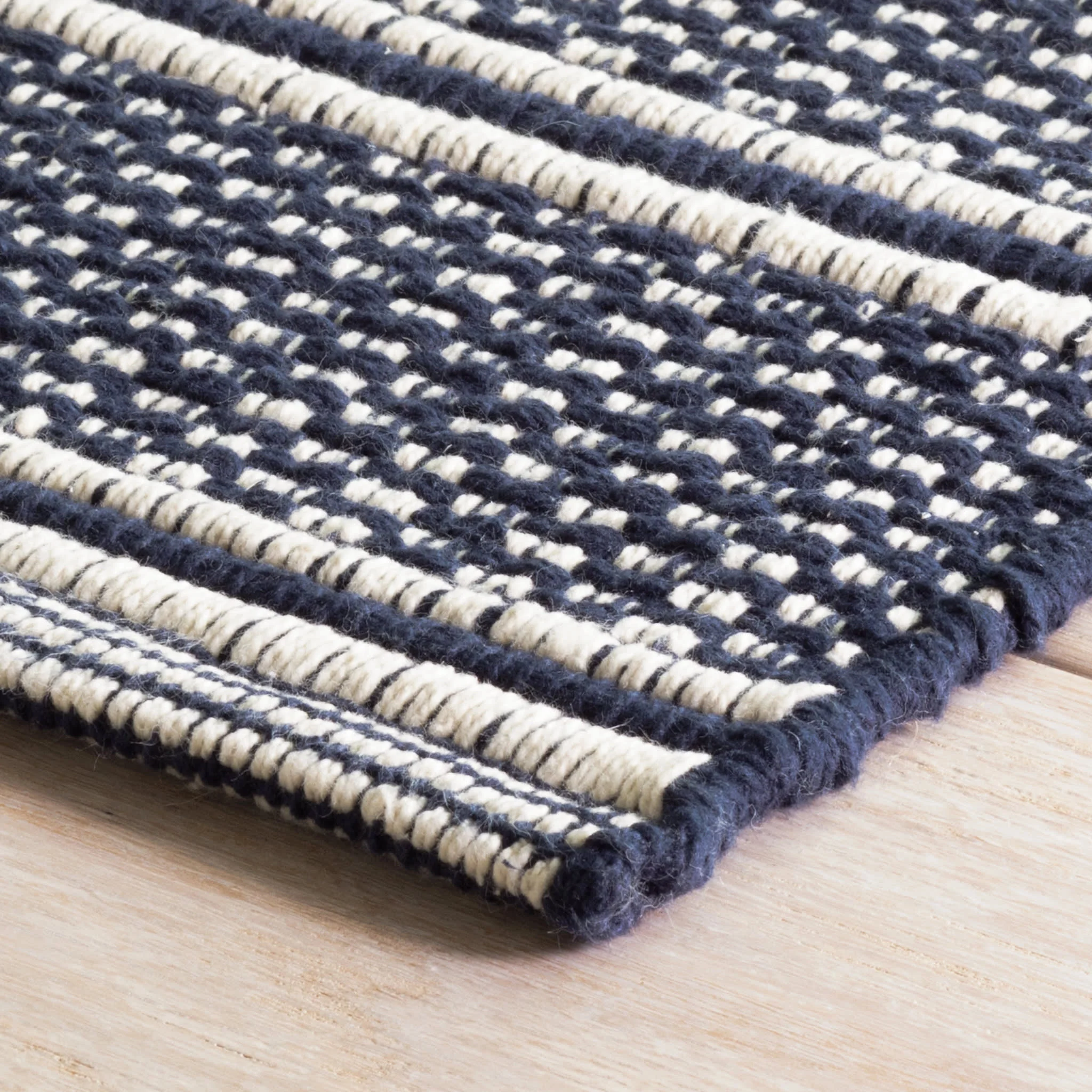 Archer Handwoven Cotton Rug | Navy - Image 4