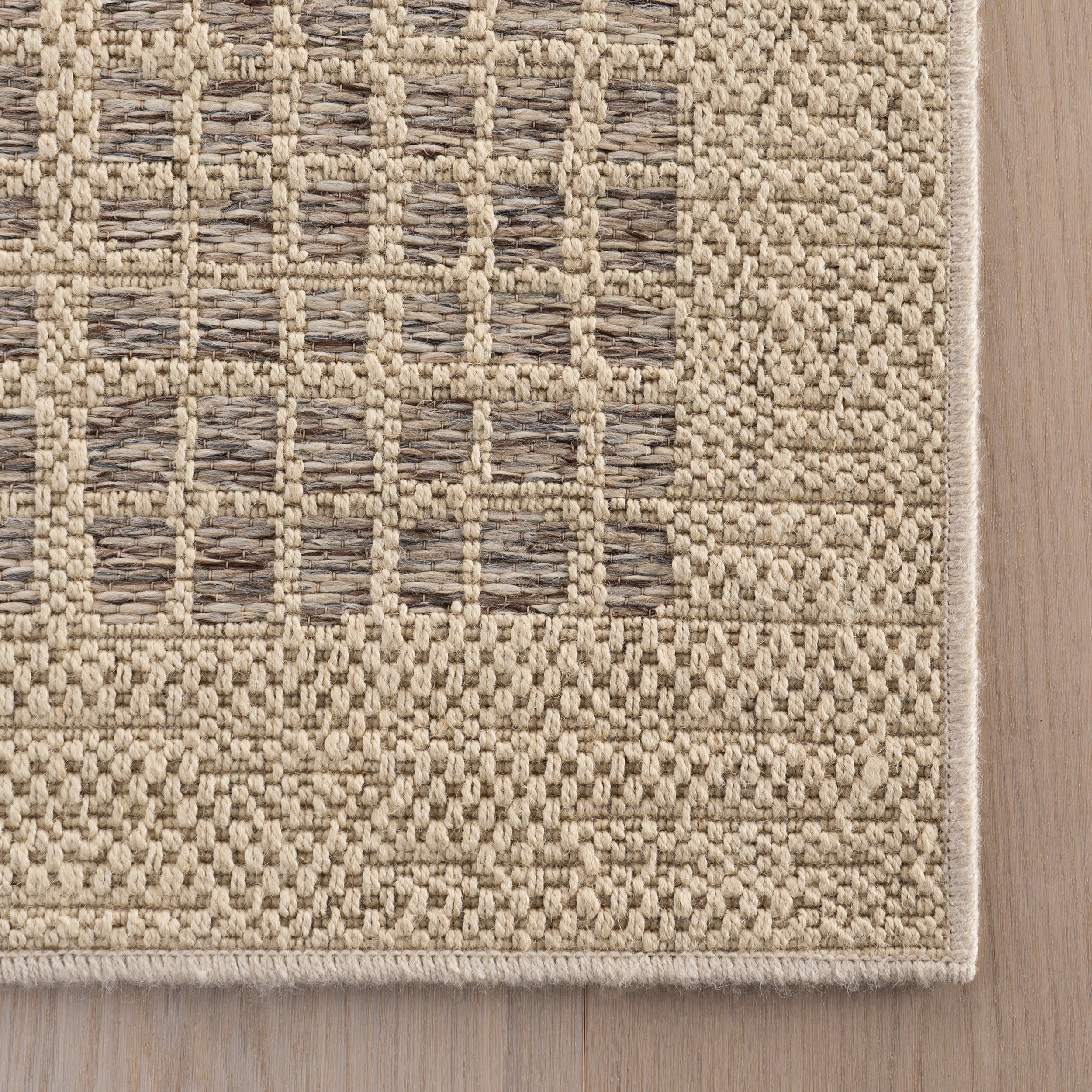 Arida Modern Checkered Rug | Beige - Image 4