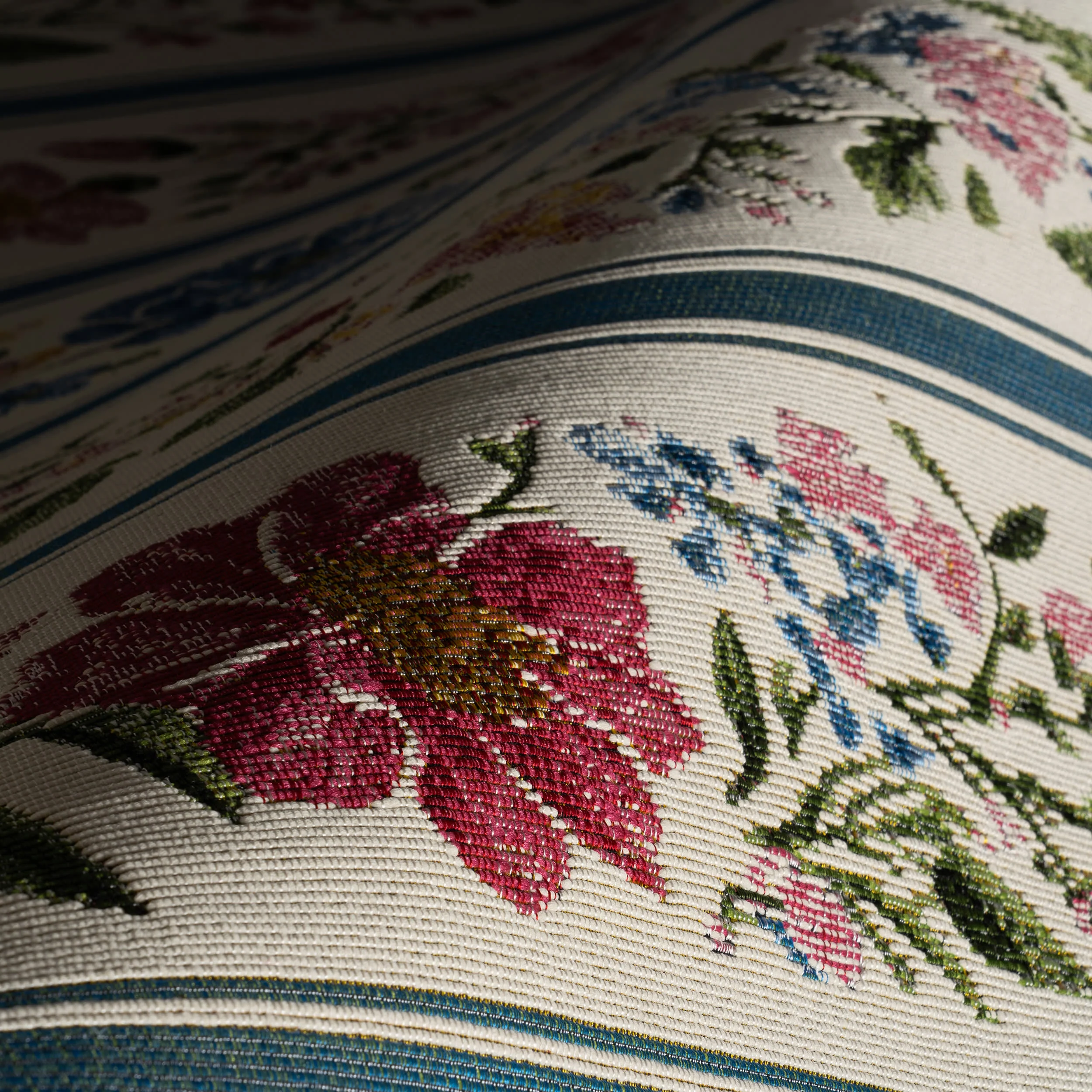 Arroya Floral Indoor/Outdoor Rug | Multicolor - Image 4