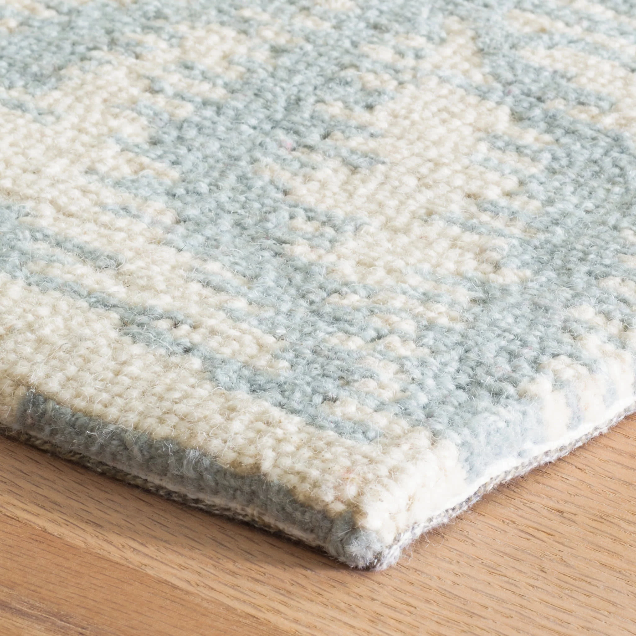 Aster Hand Micro Hooked Wool Rug | Sky - Image 4