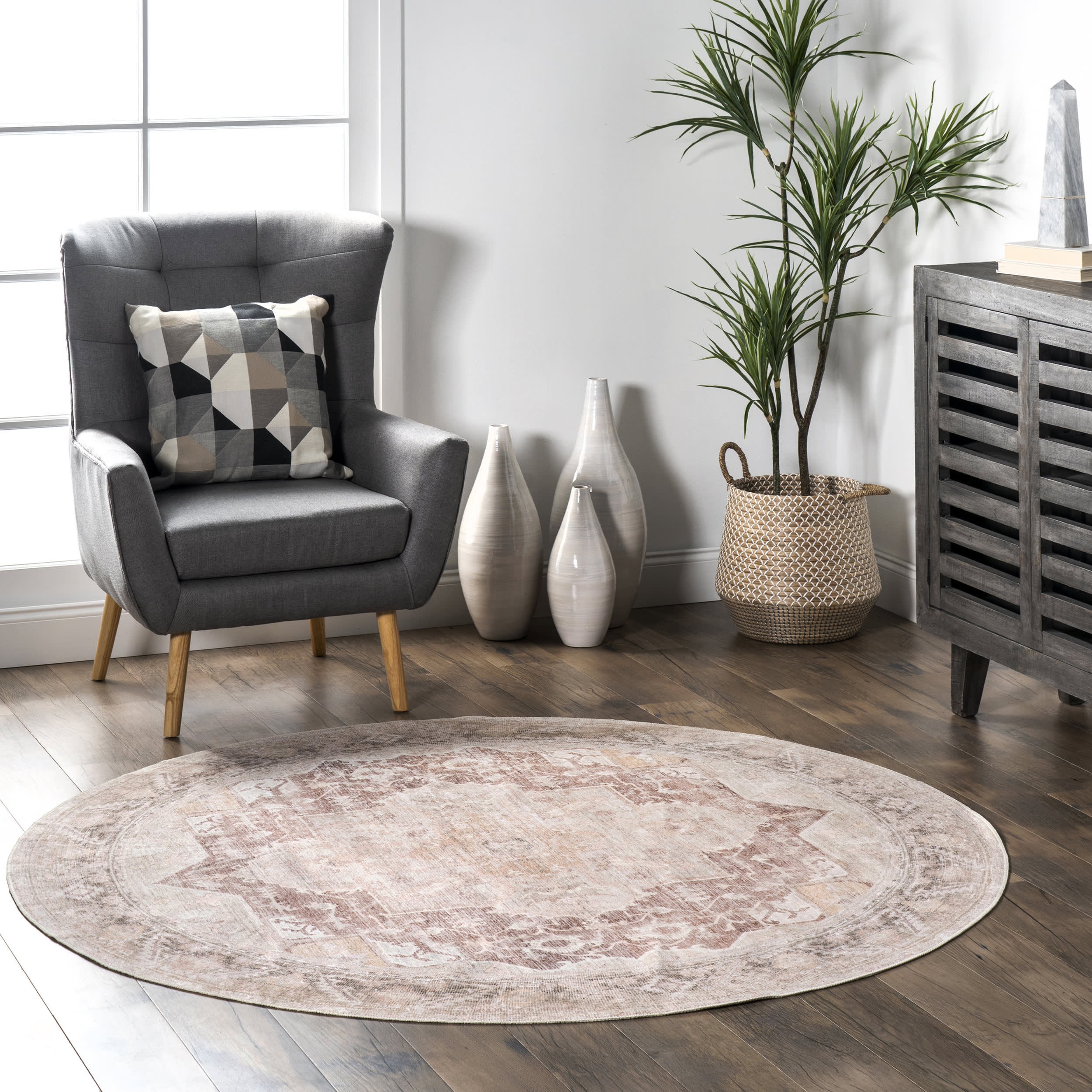 Ava Vintage Persian Washable Rug | Pale Pink - Image 2