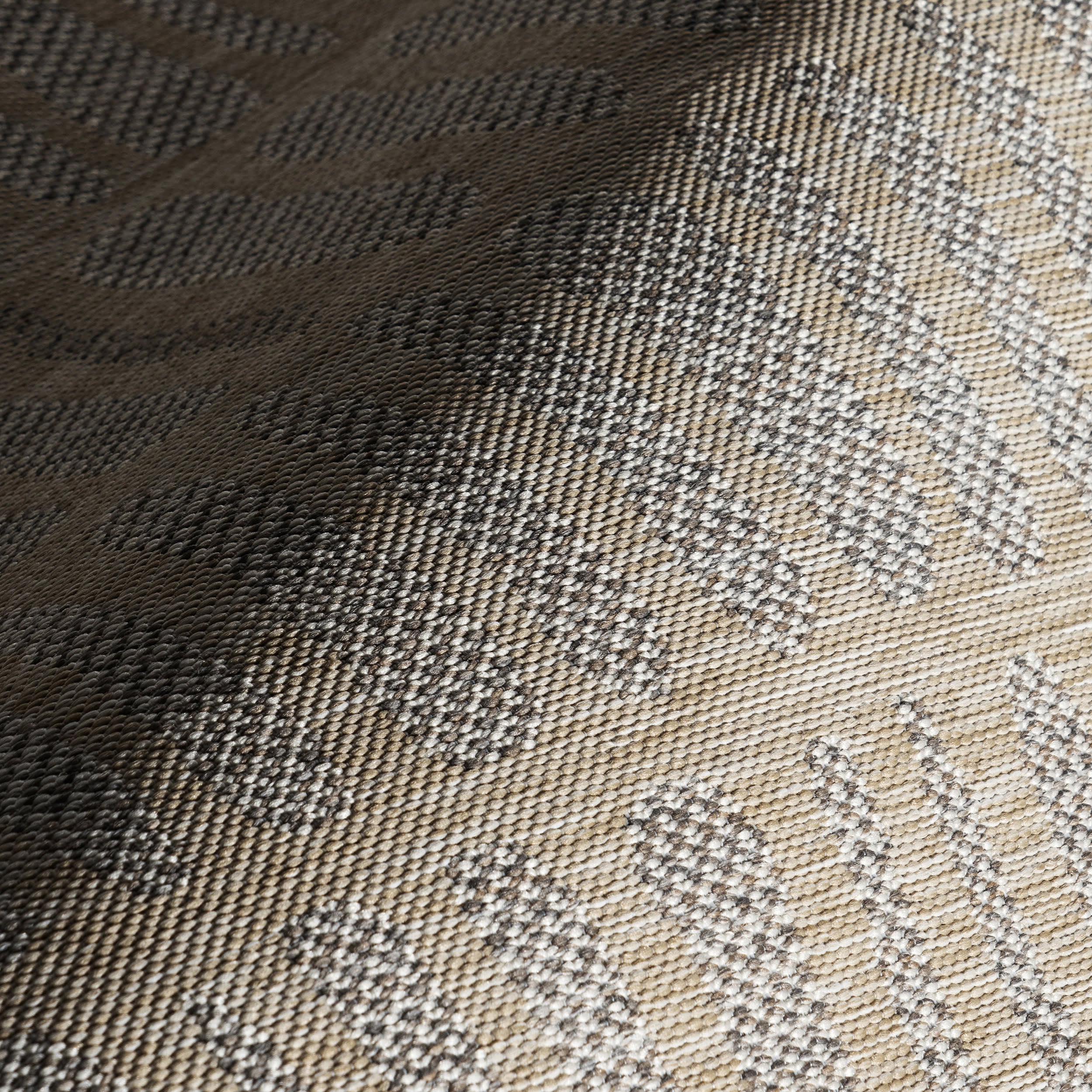 Averie Geometric Indoor/Outdoor Rug | Light Grey - Image 3