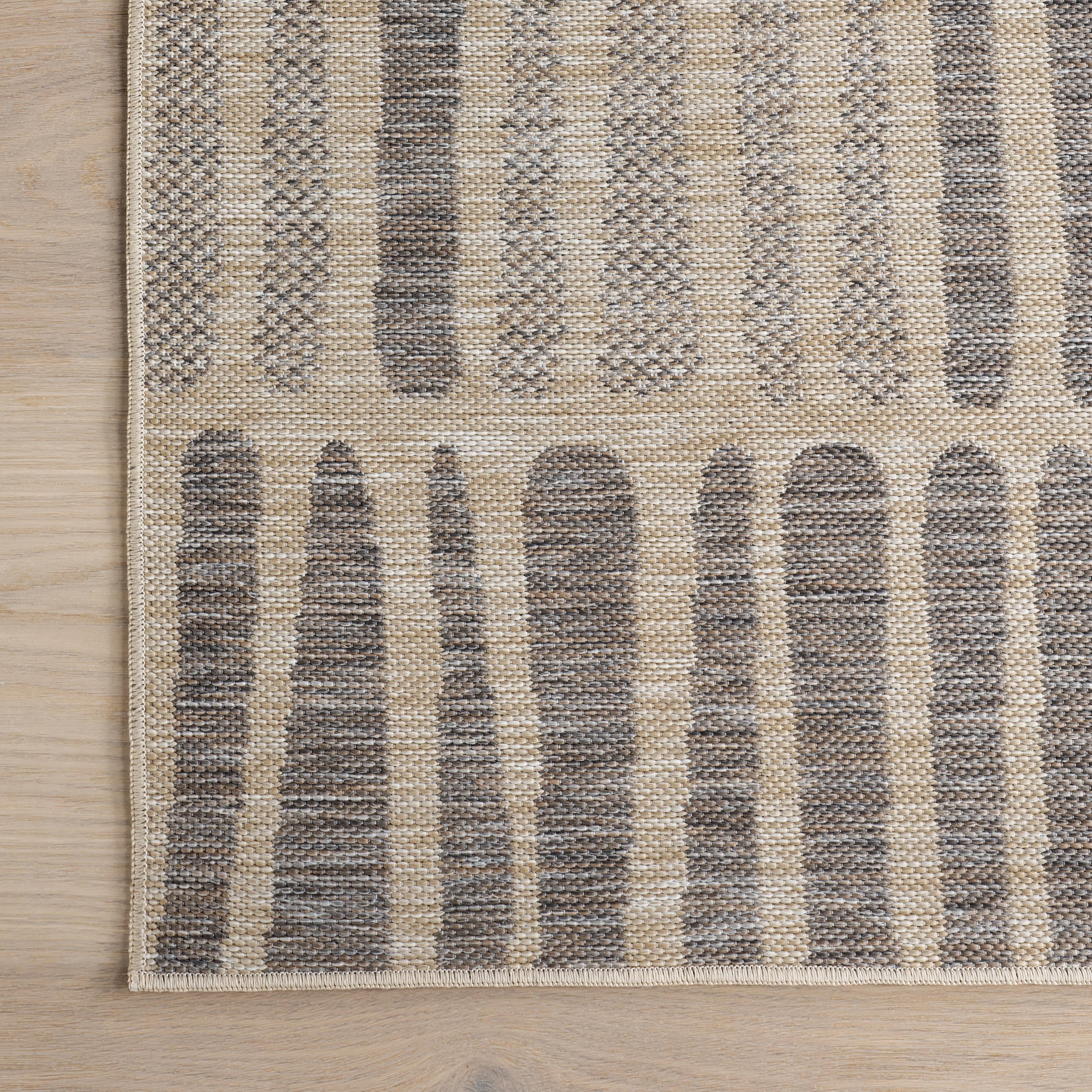 Averie Geometric Indoor/Outdoor Rug | Light Grey - Image 4
