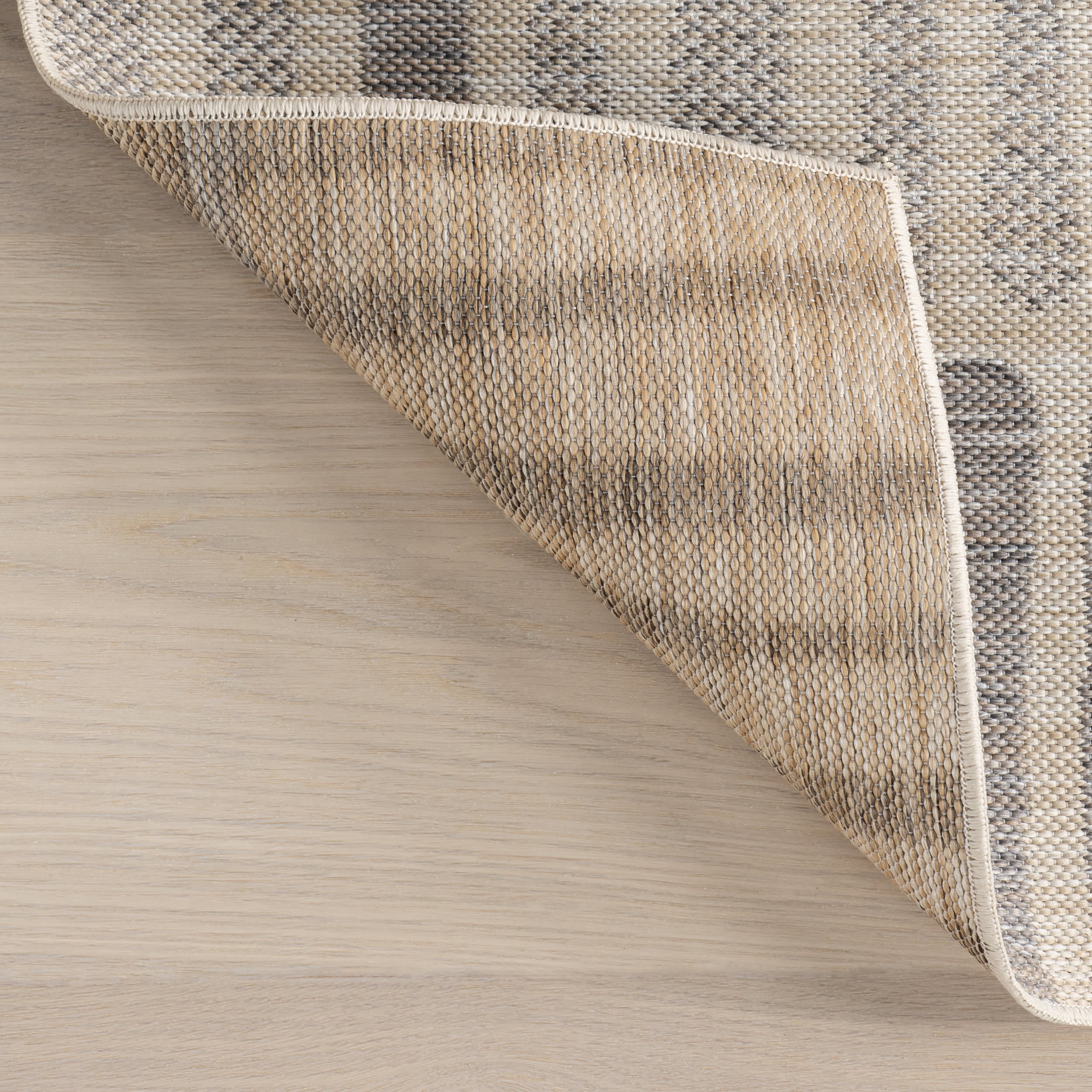 Averie Geometric Indoor/Outdoor Rug | Light Grey - Image 7