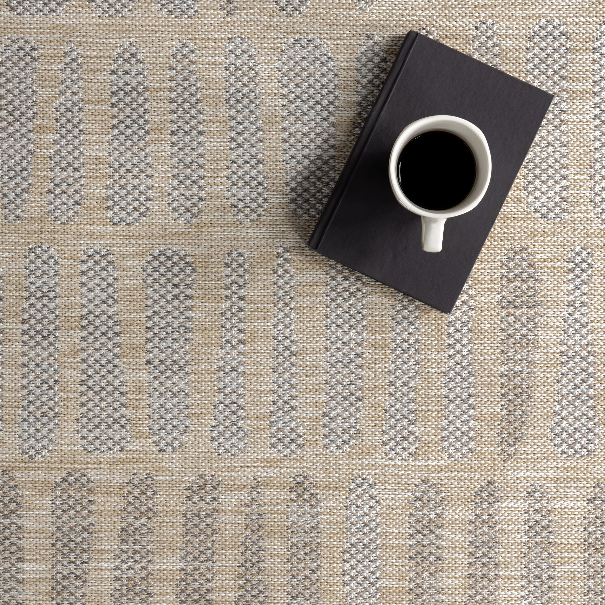 Averie Geometric Indoor/Outdoor Rug | Light Grey - Image 8