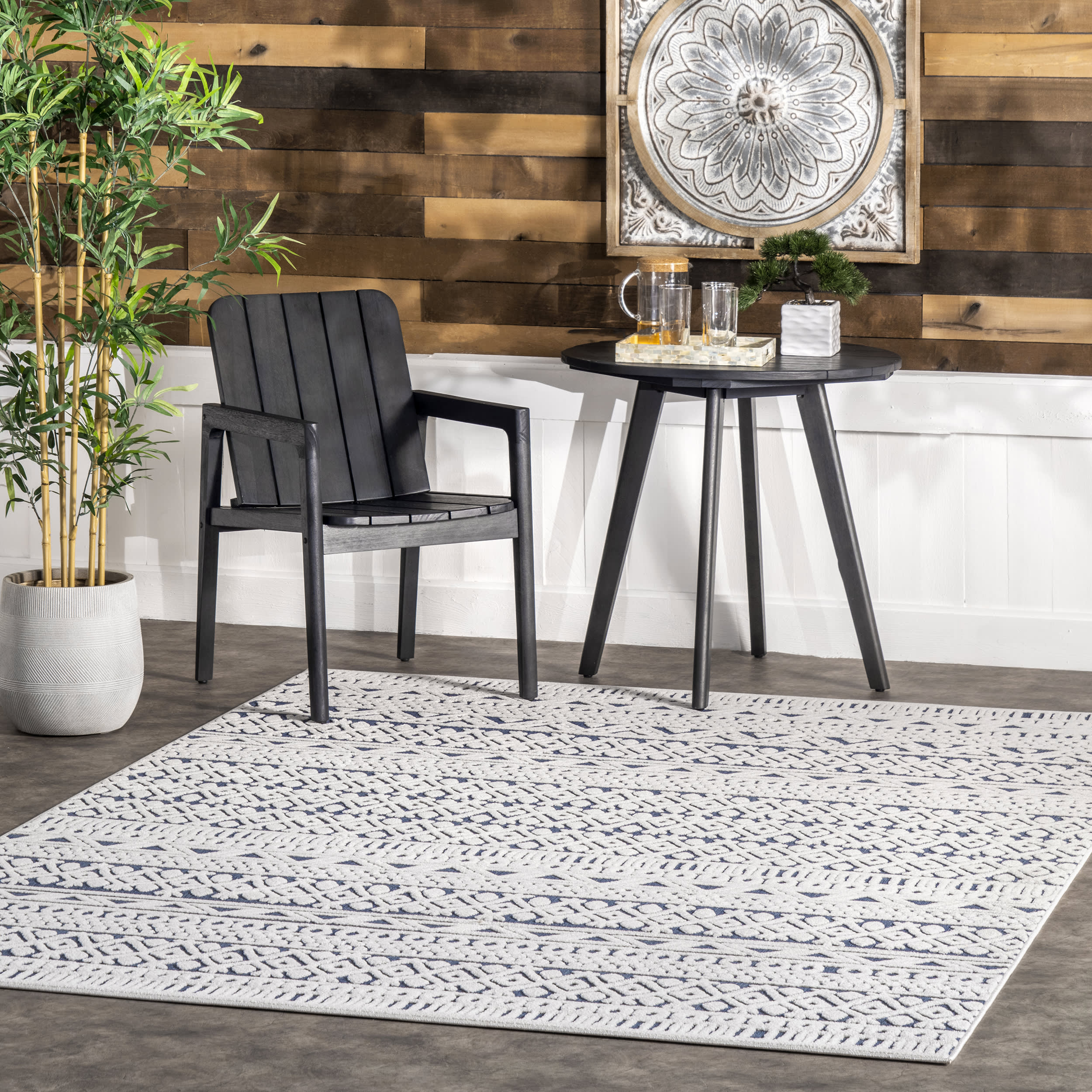 Avery Banded Textured Indoor/Outdoor Rug | Blue - Image 2