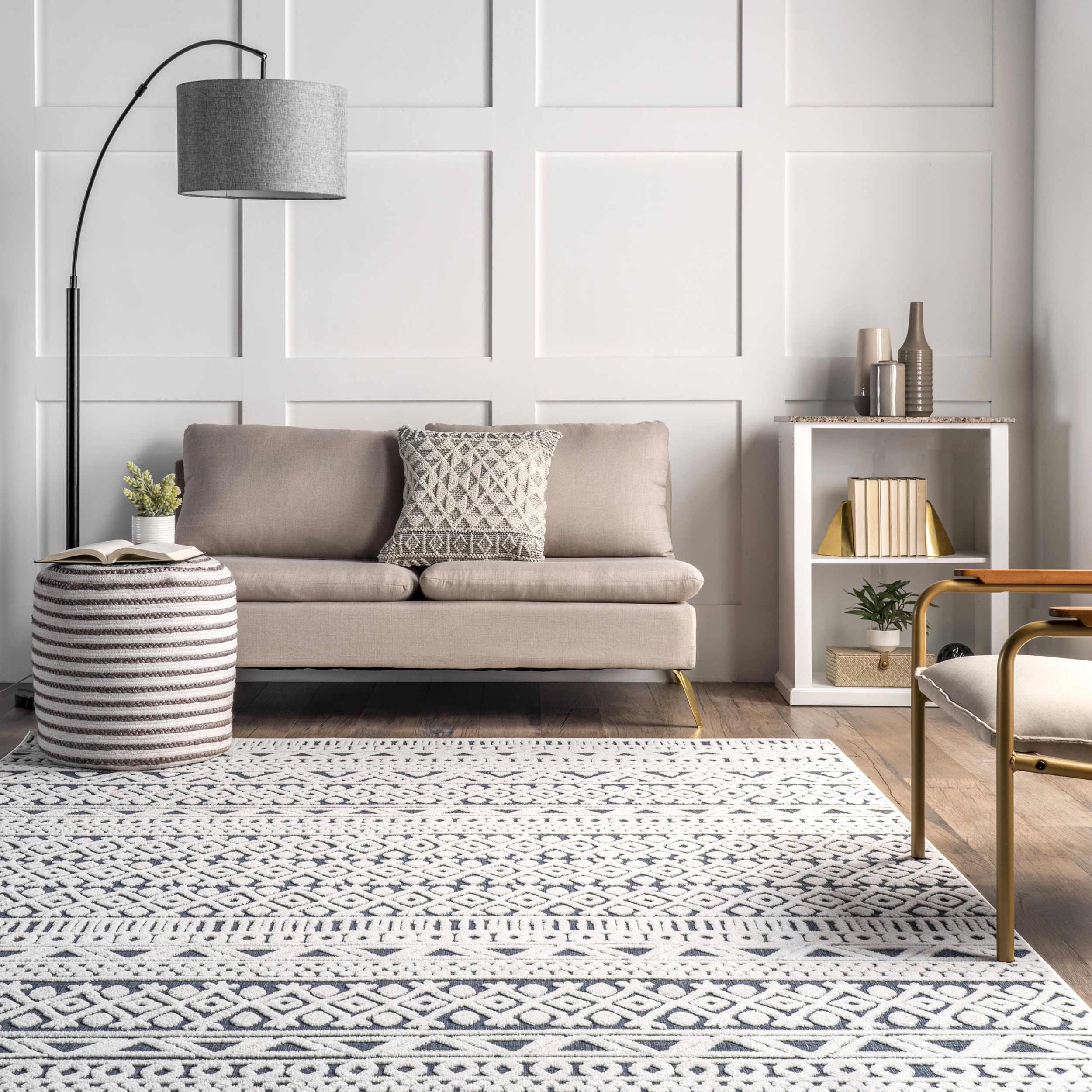 Avery Banded Textured Indoor/Outdoor Rug | Blue - Image 4