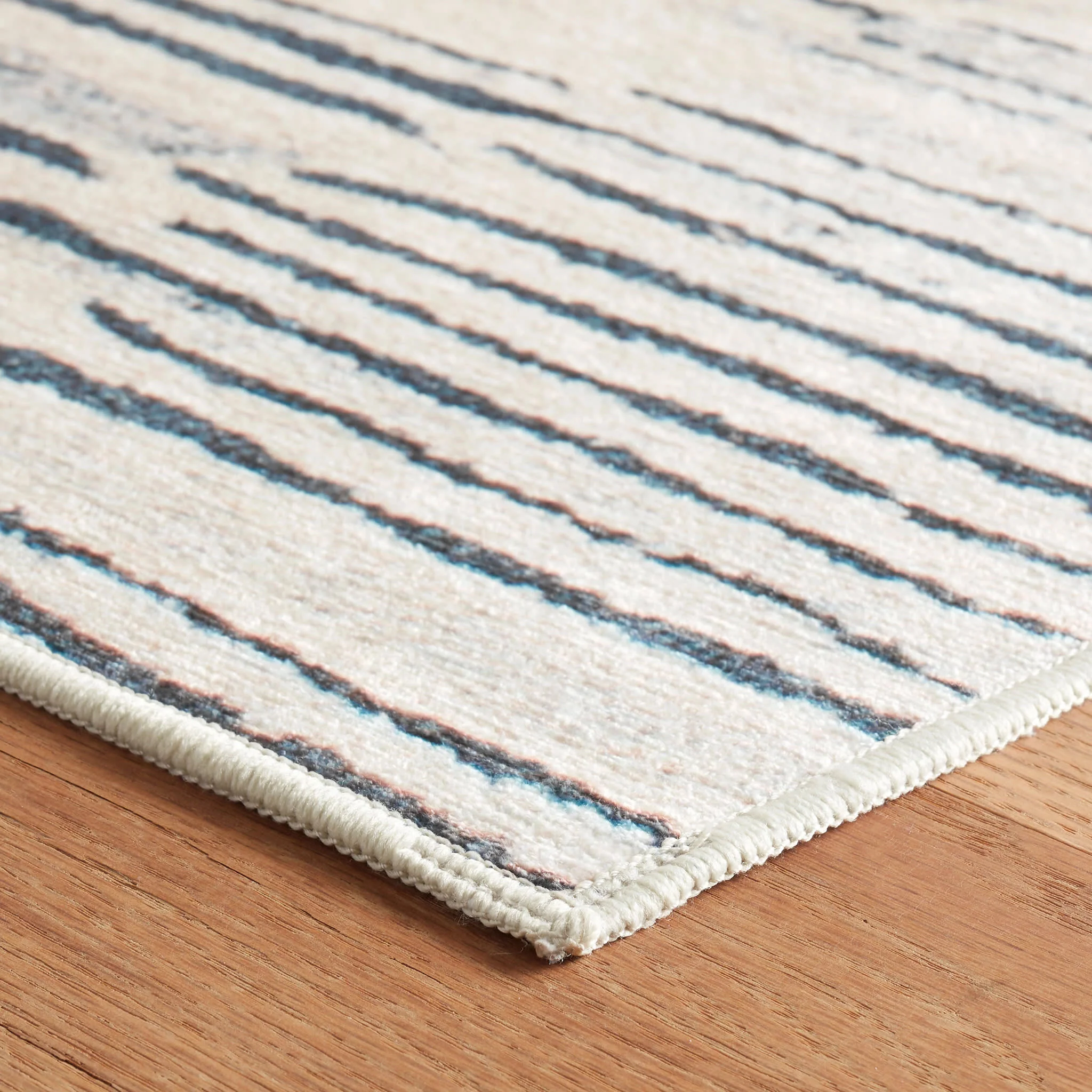 Avery Machine Washable Rug | Everglade - Image 5