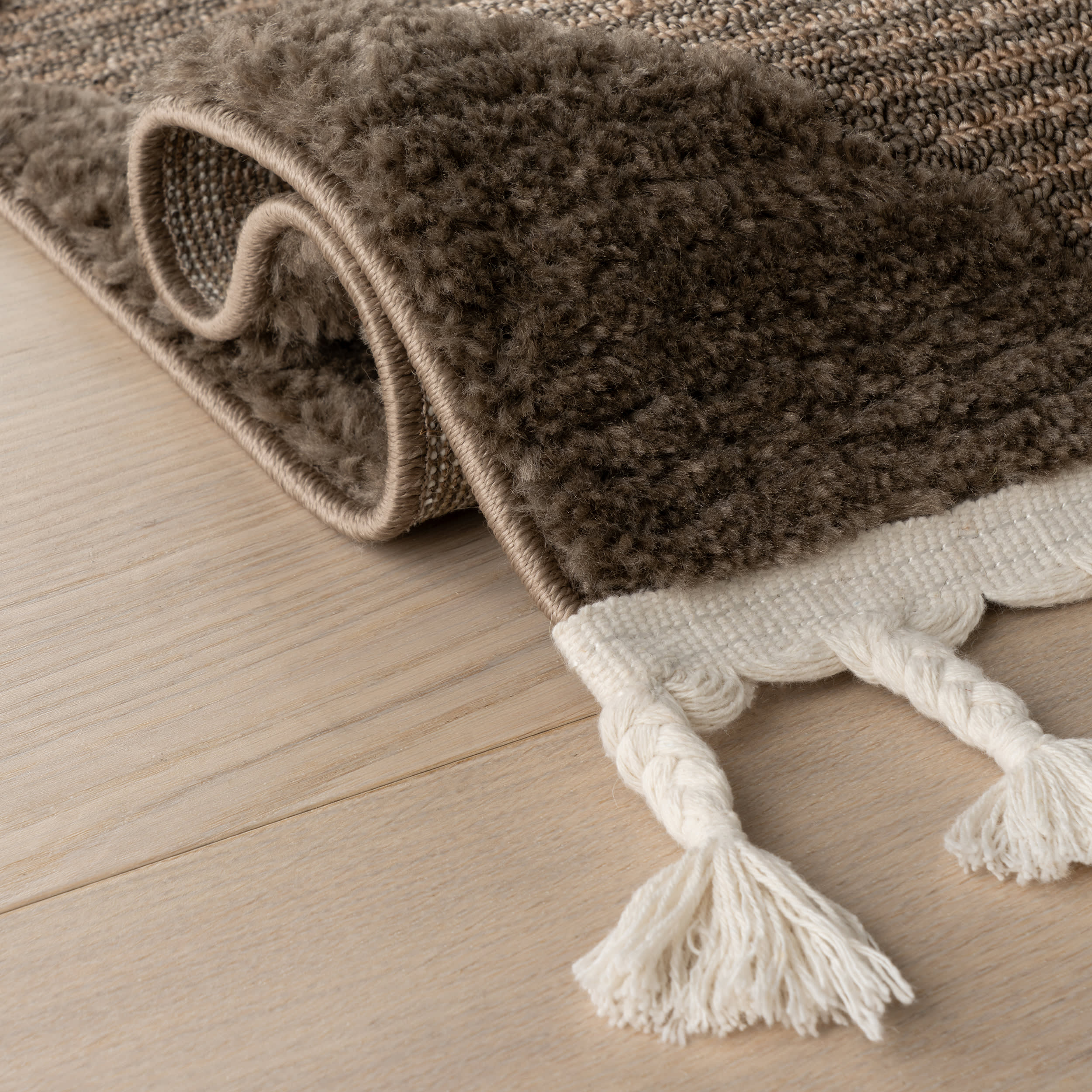 Aylin Diamond Tasseled Rug | Brown - Image 11