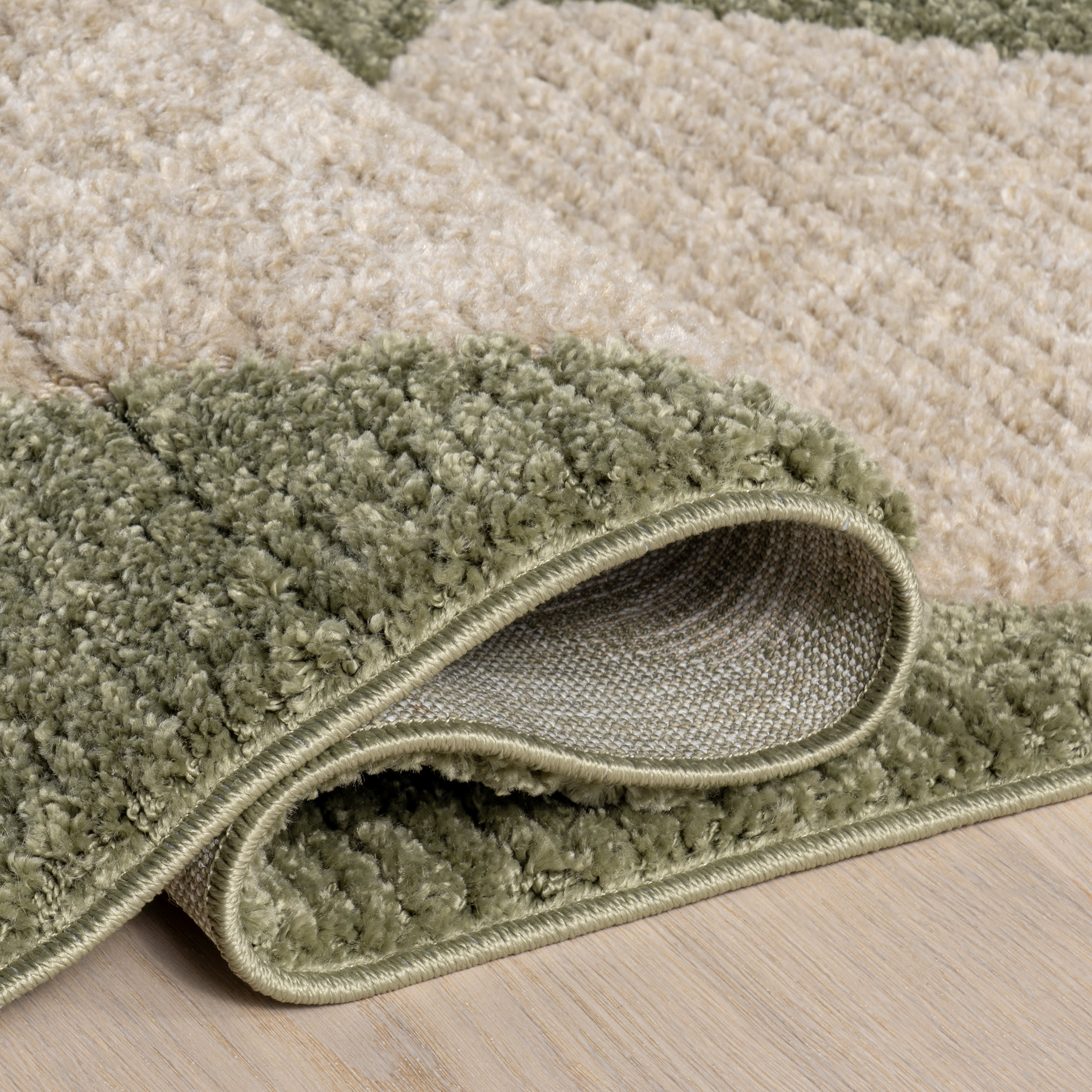 Aylin Diamond Tasseled Rug | Green - Image 9