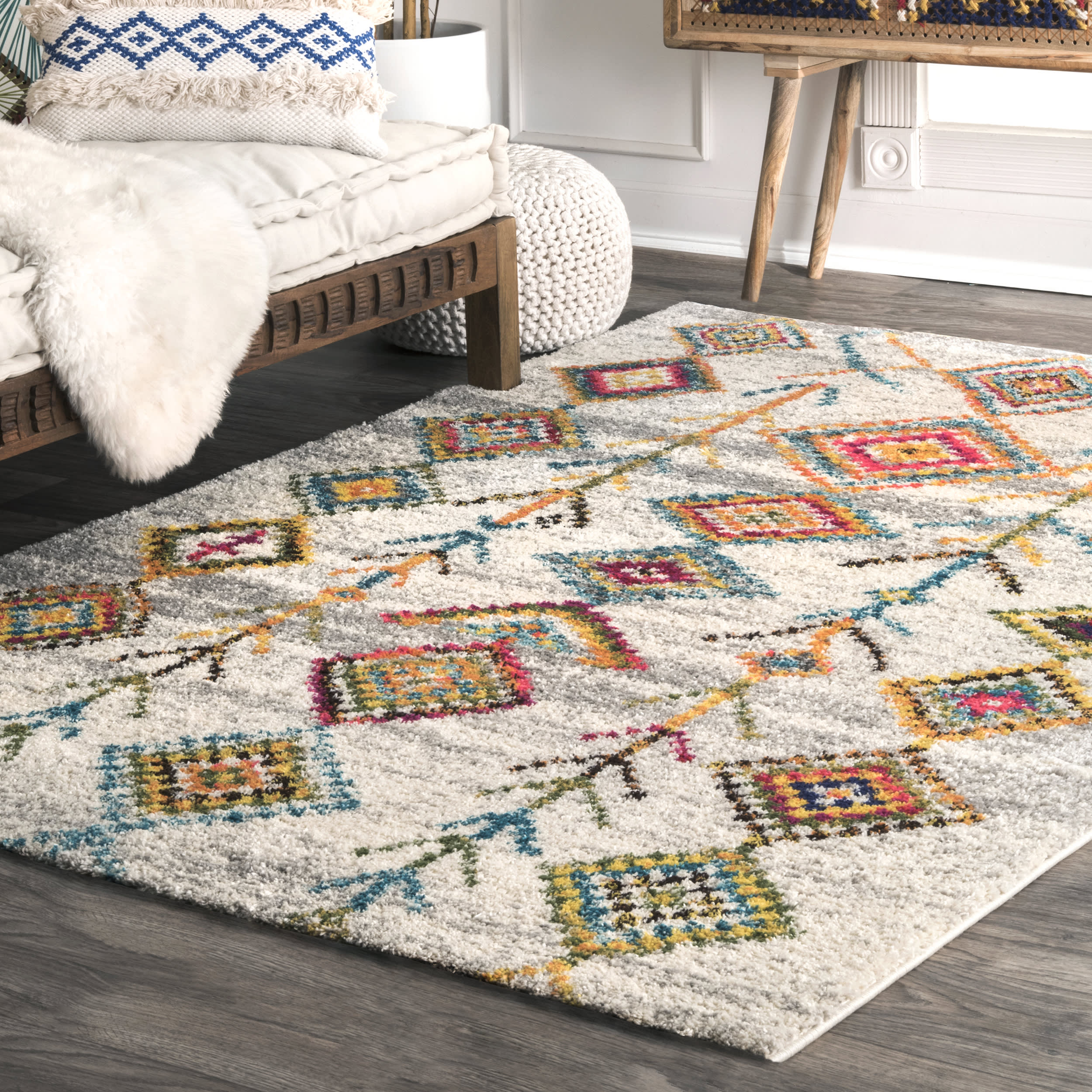 Aztec Diamonds Shag Rug | Grey - Image 2