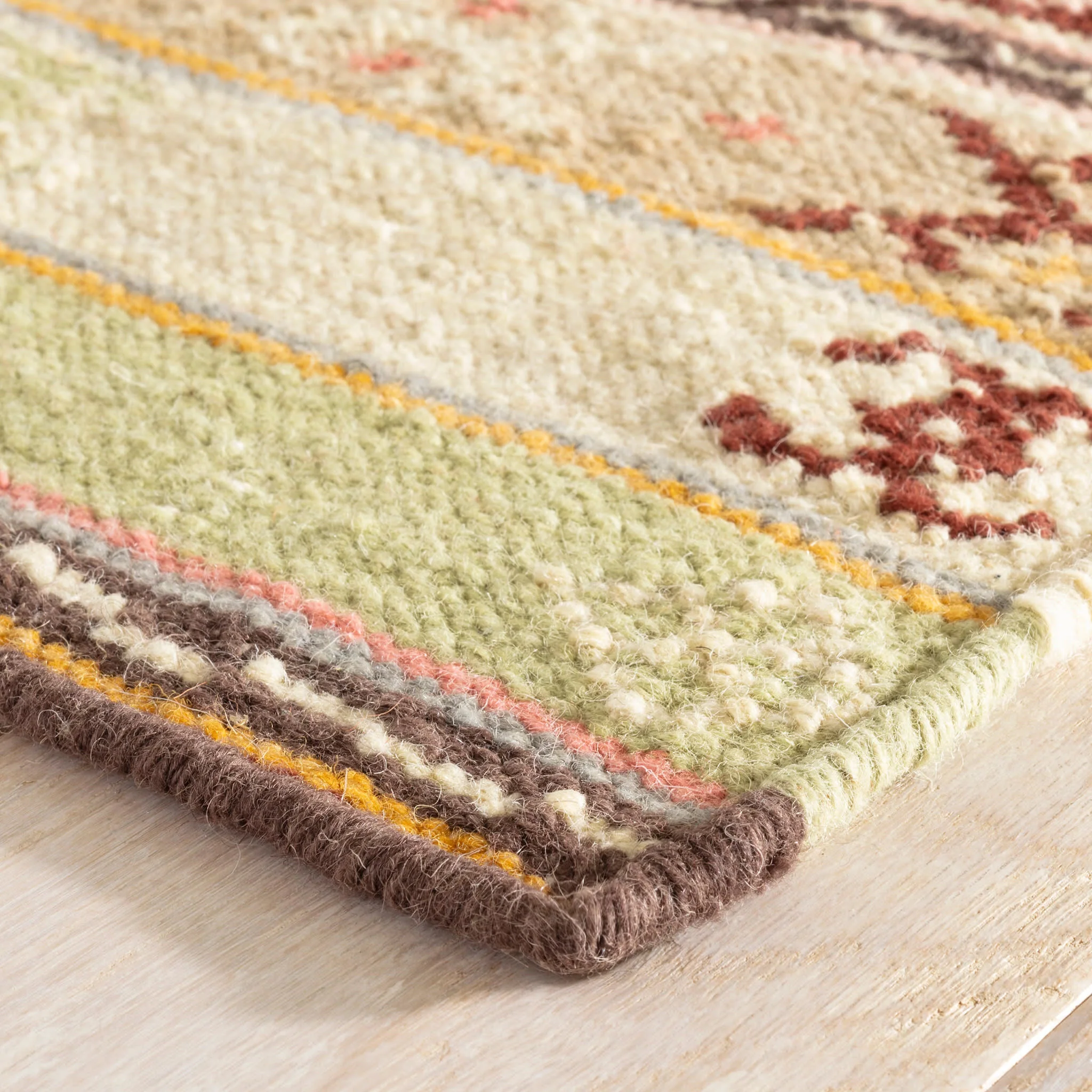 Aztec Kilim Handwoven Wool Rug | Multi - Image 4