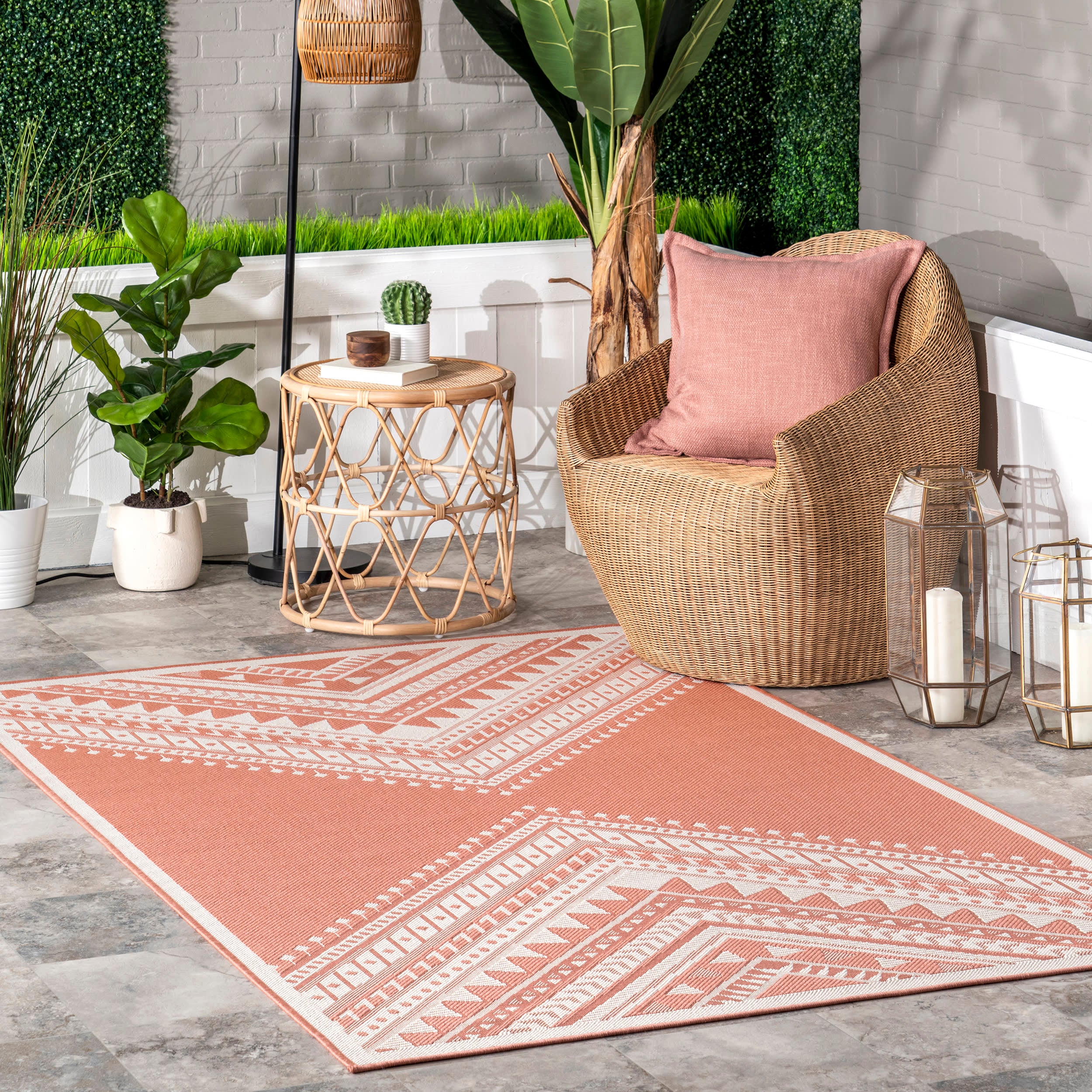 Aztec Prism Indoor/Outdoor Rug | Coral - Image 2