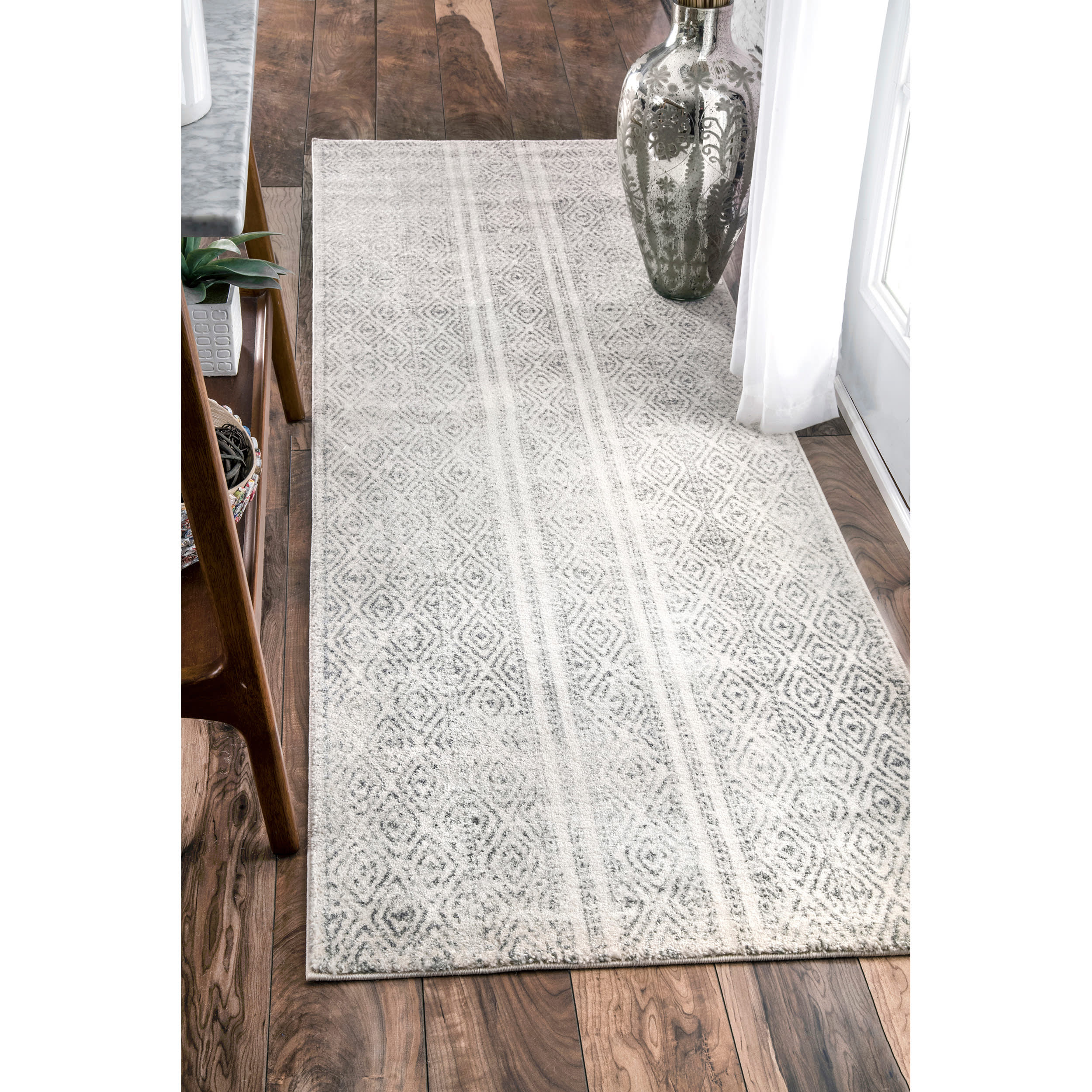 Banded Bird Eye Diamonds Rug | Grey - Image 2