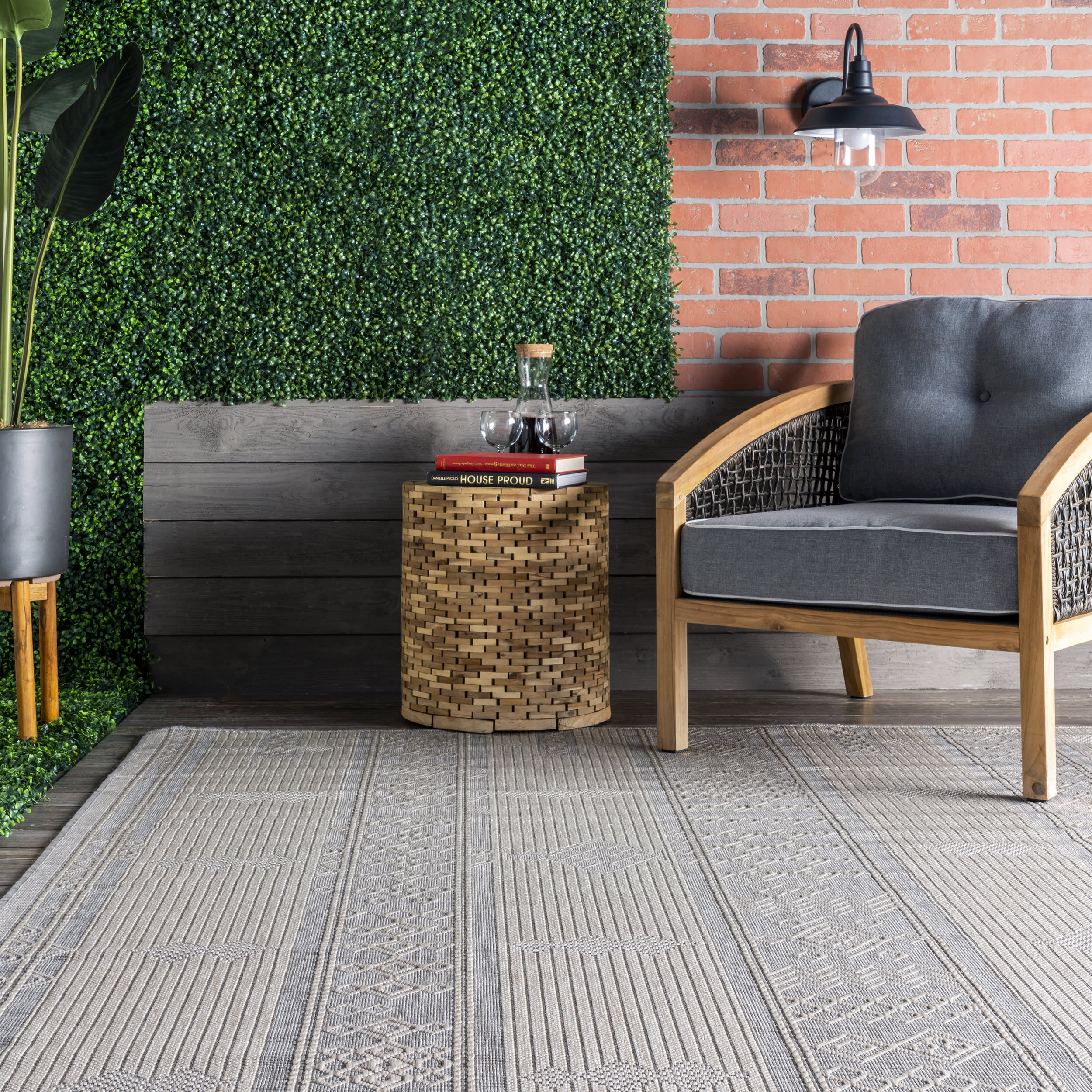 Banded Indoor/Outdoor Flatweave Rug | Light Grey - Image 4