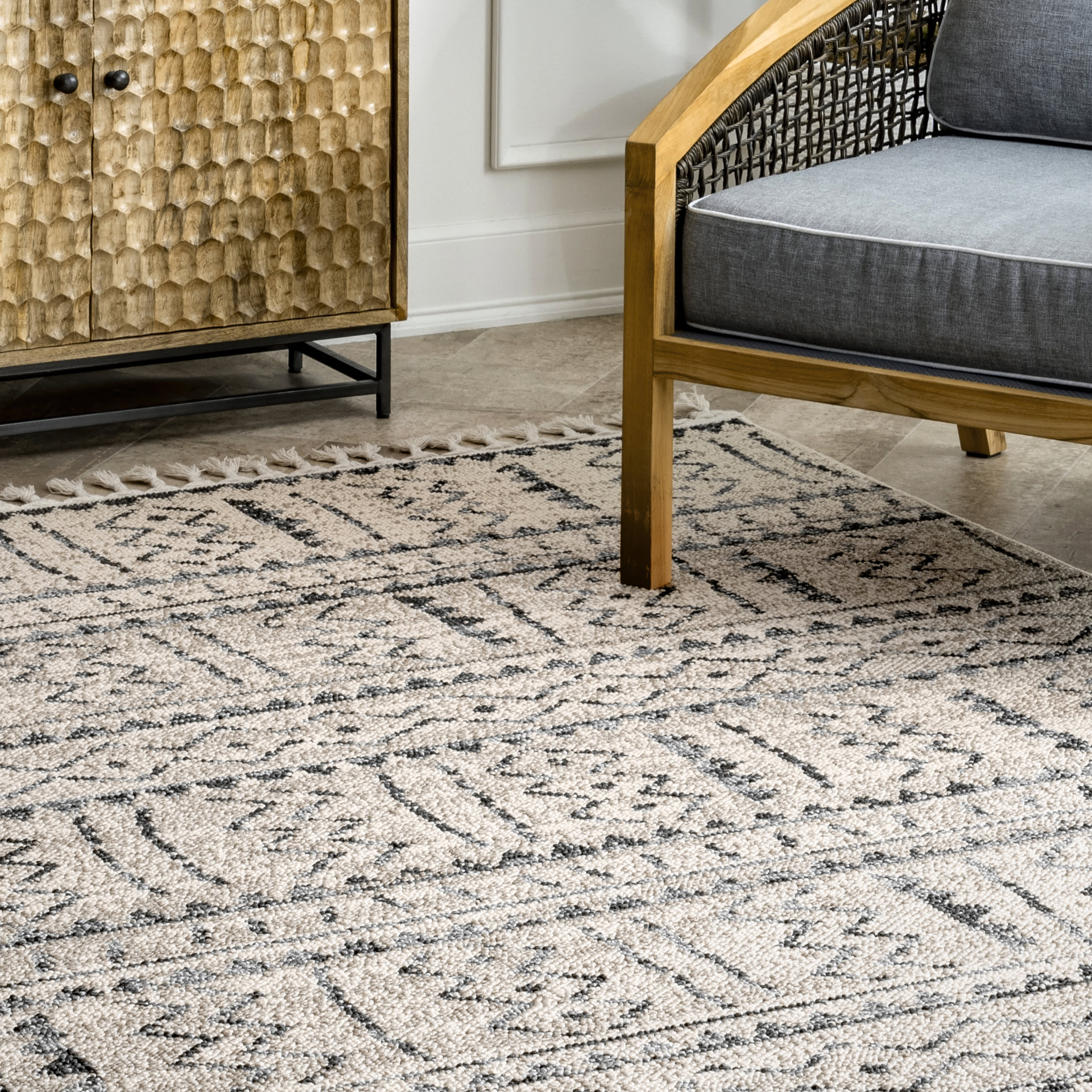 Bands Tassel Rug | Ivory - Image 4
