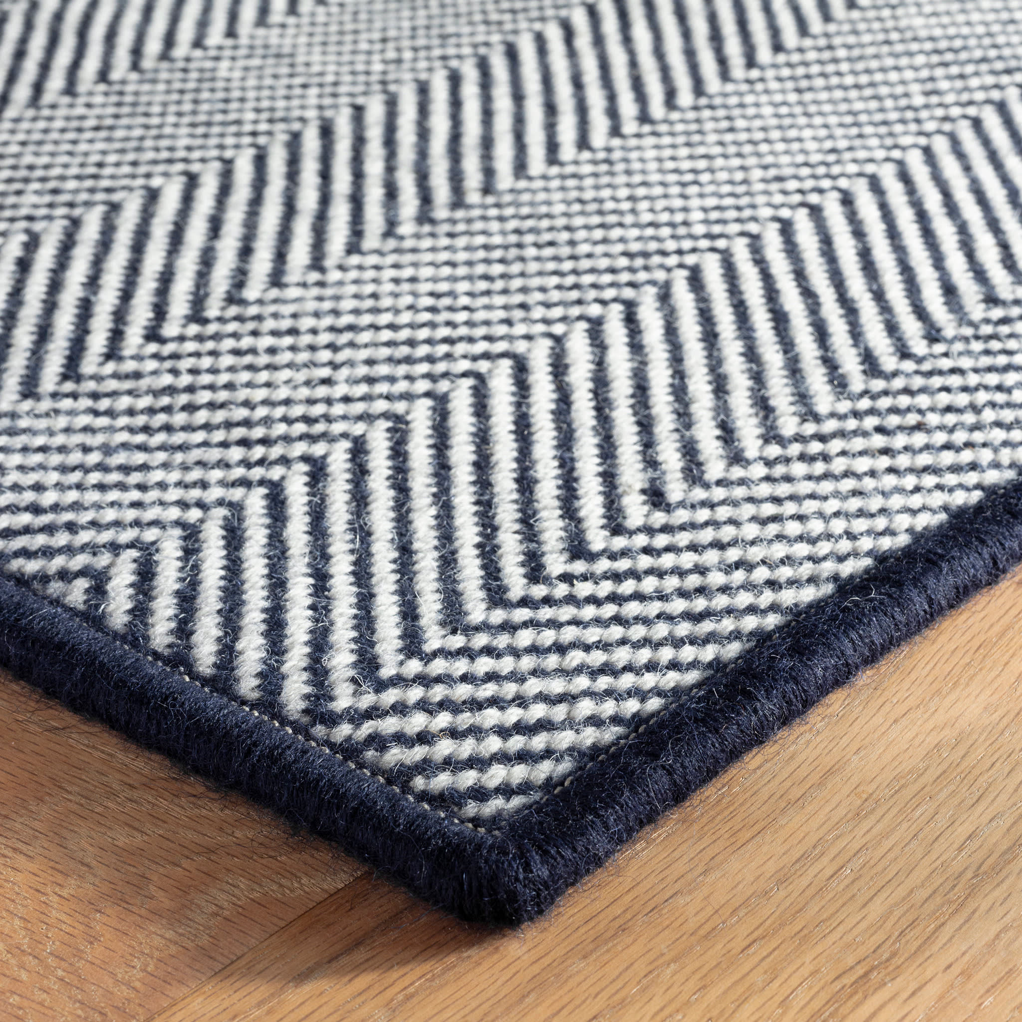 Batiste Woven Wool Custom Rug | Navy - Image 3