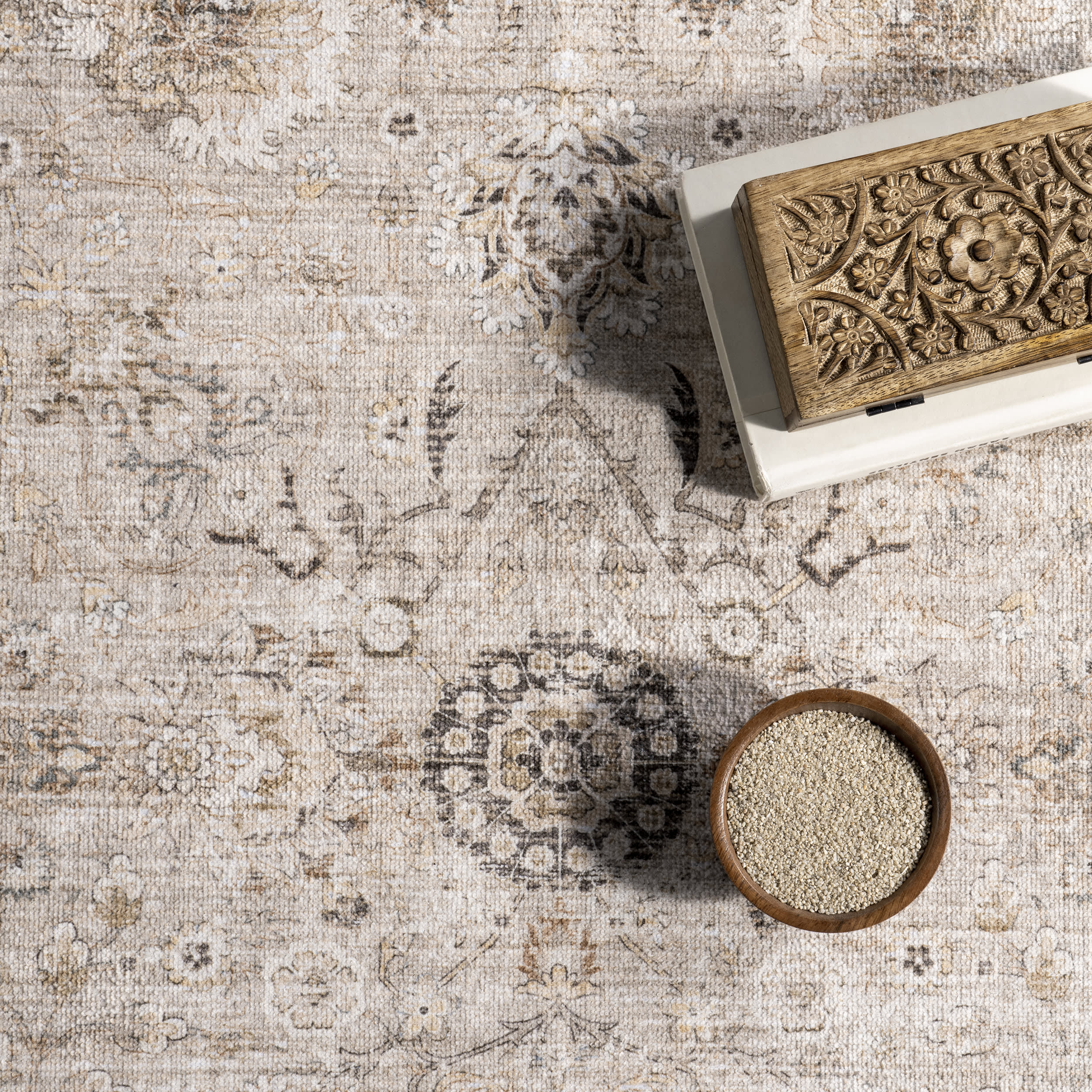 Bayberry Vintage Washable Rug | Sand - Image 6