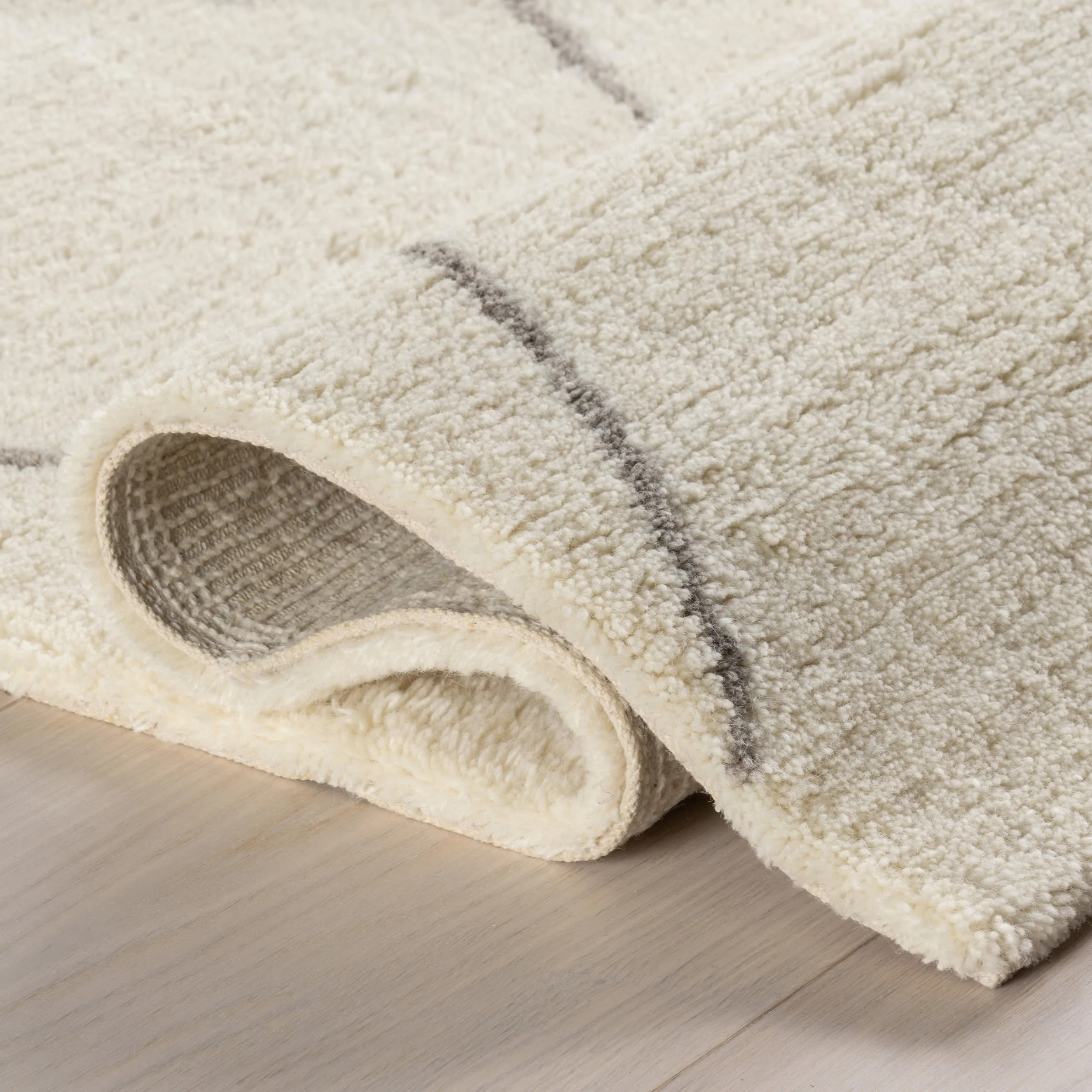 Beachwood Trellis Wool Rug | Ivory - Image 8